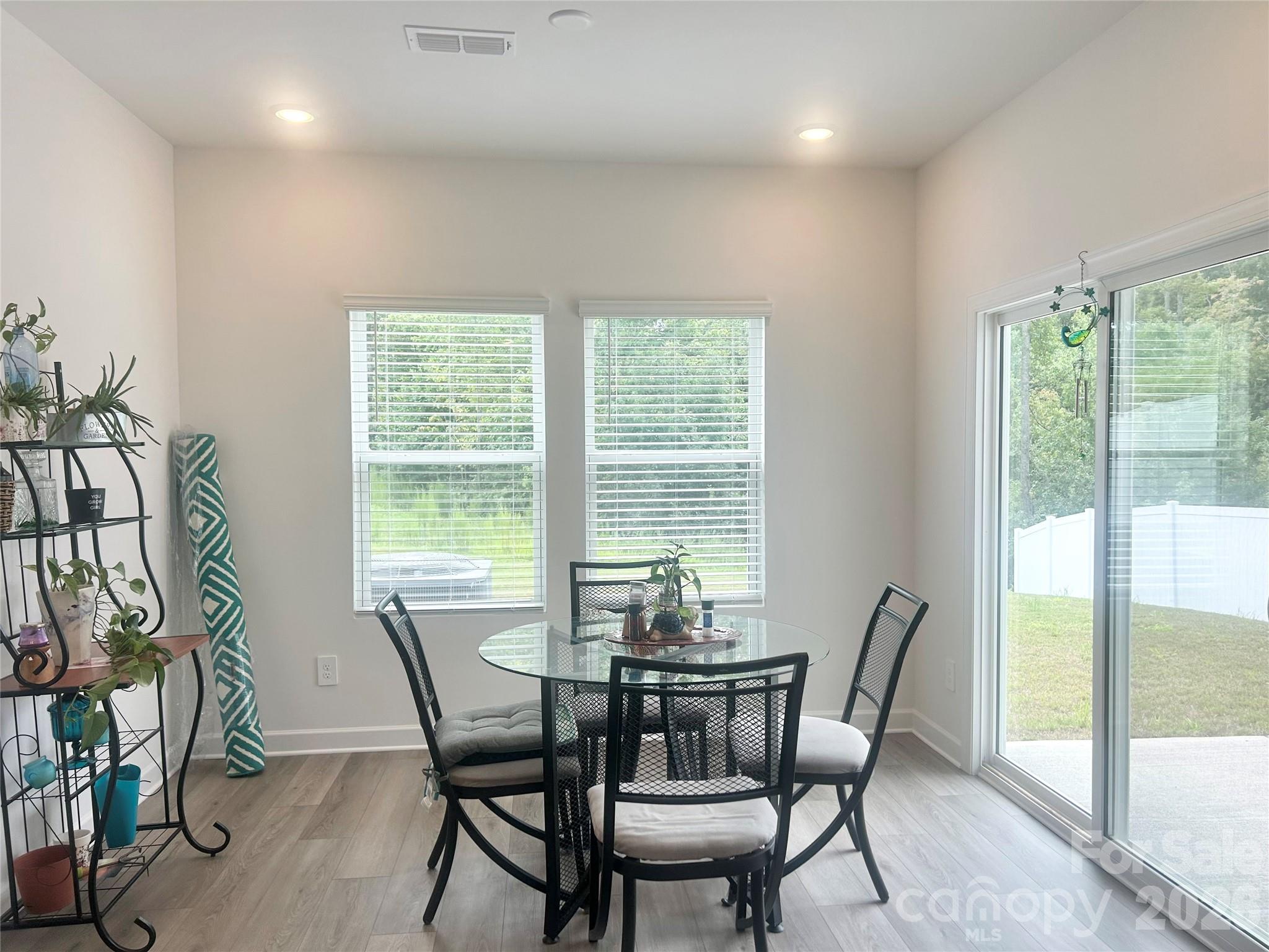 5021 Poplin Valley — Cherryville