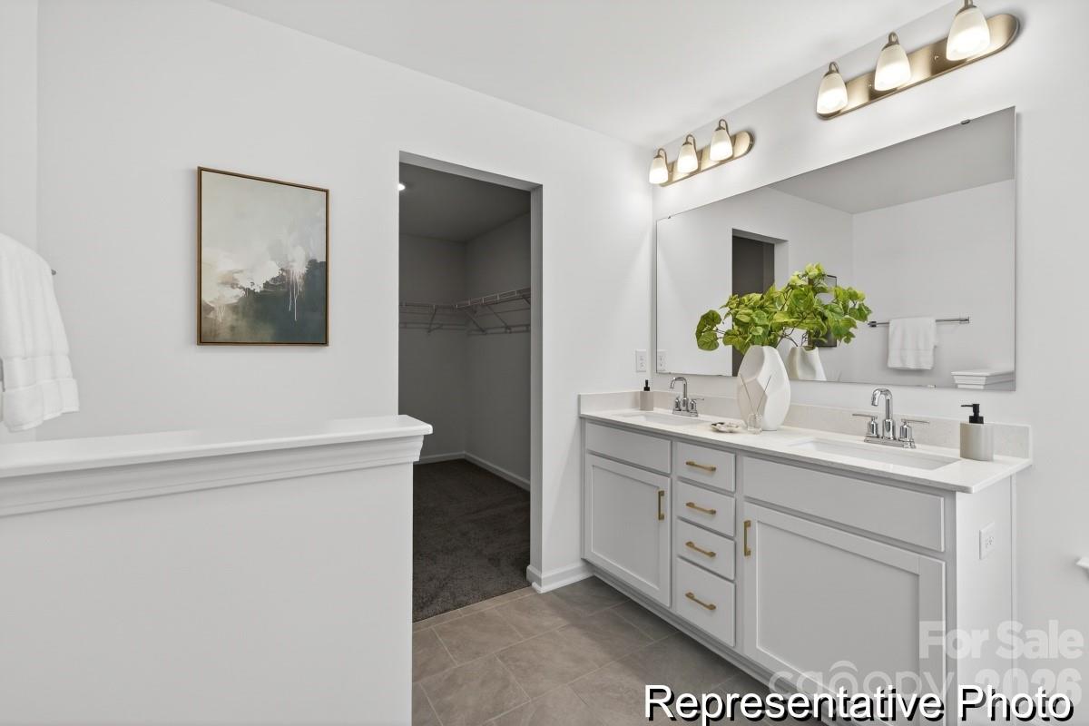136 Deercroft Lane #166p — Red Cross