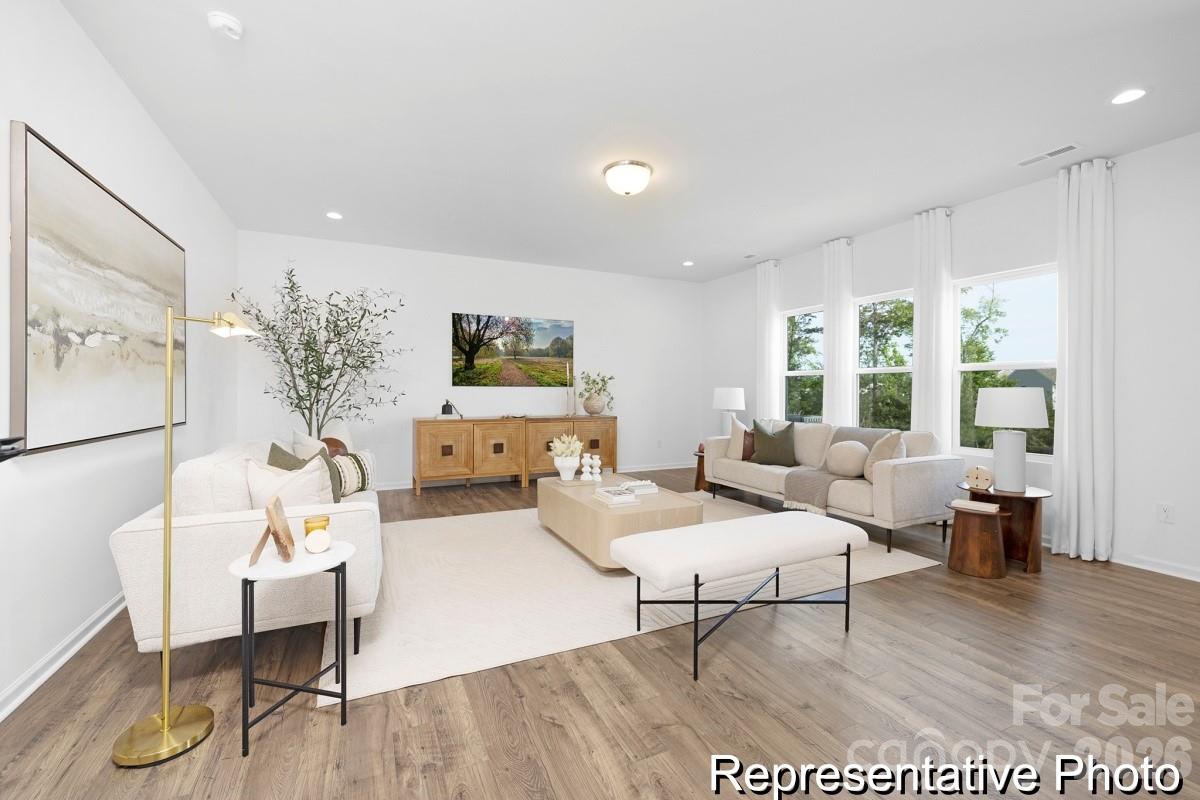 137 Deercroft Lane #167p — Red Cross
