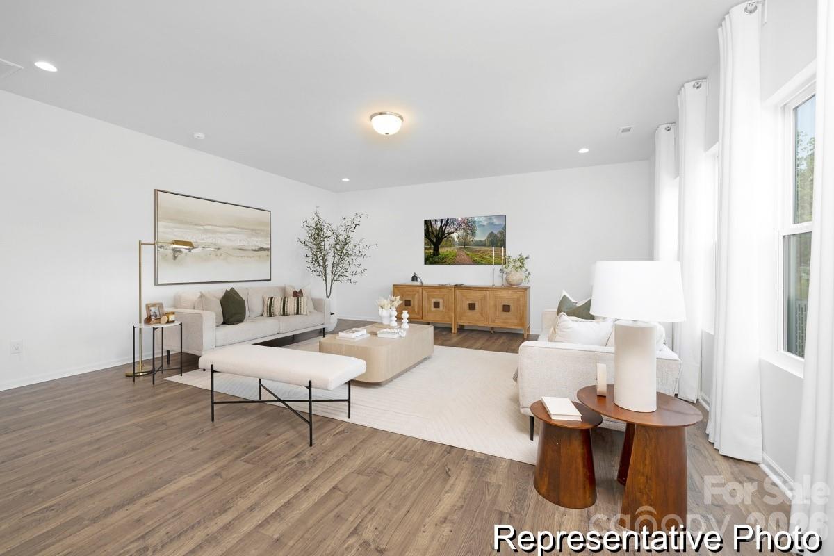 137 Deercroft Lane #167p — Red Cross