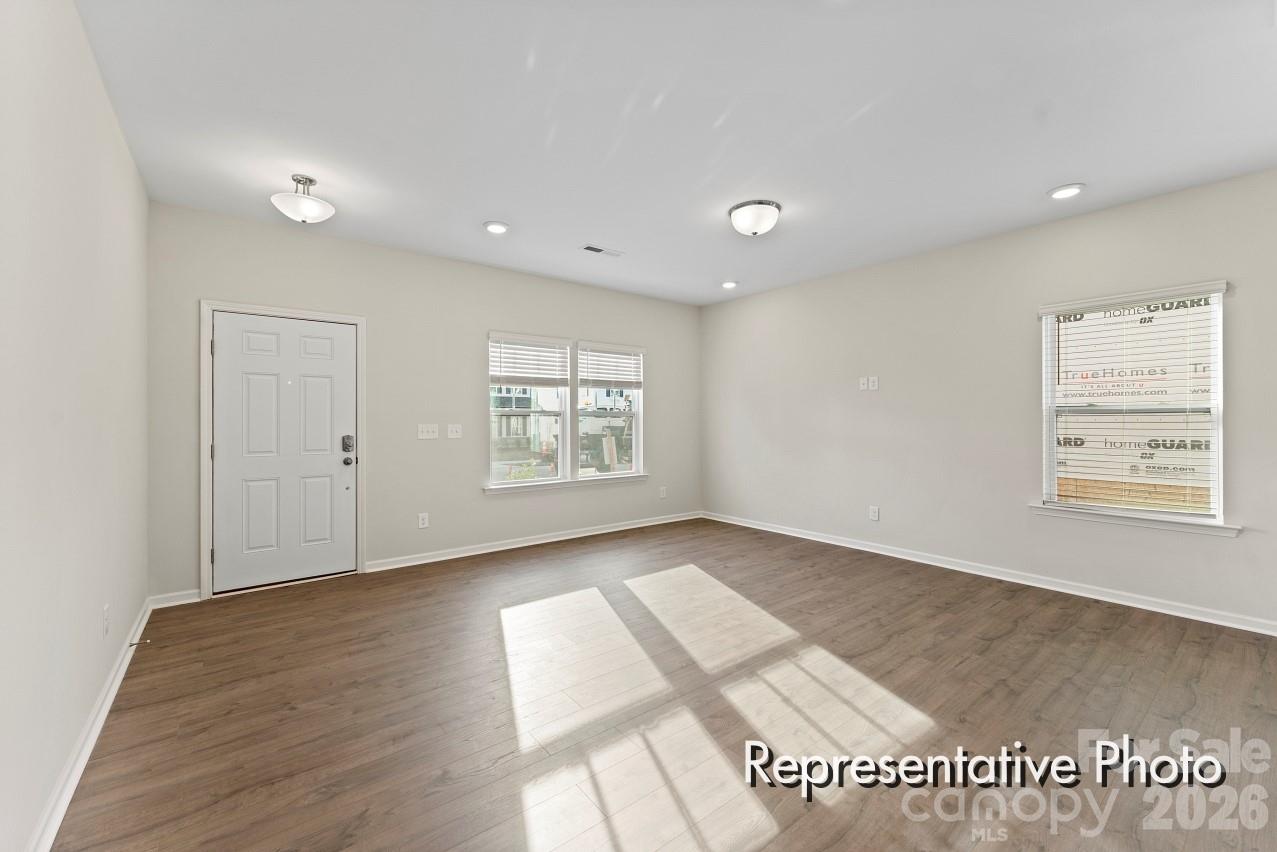 140 Deercroft Lane #168p — Red Cross