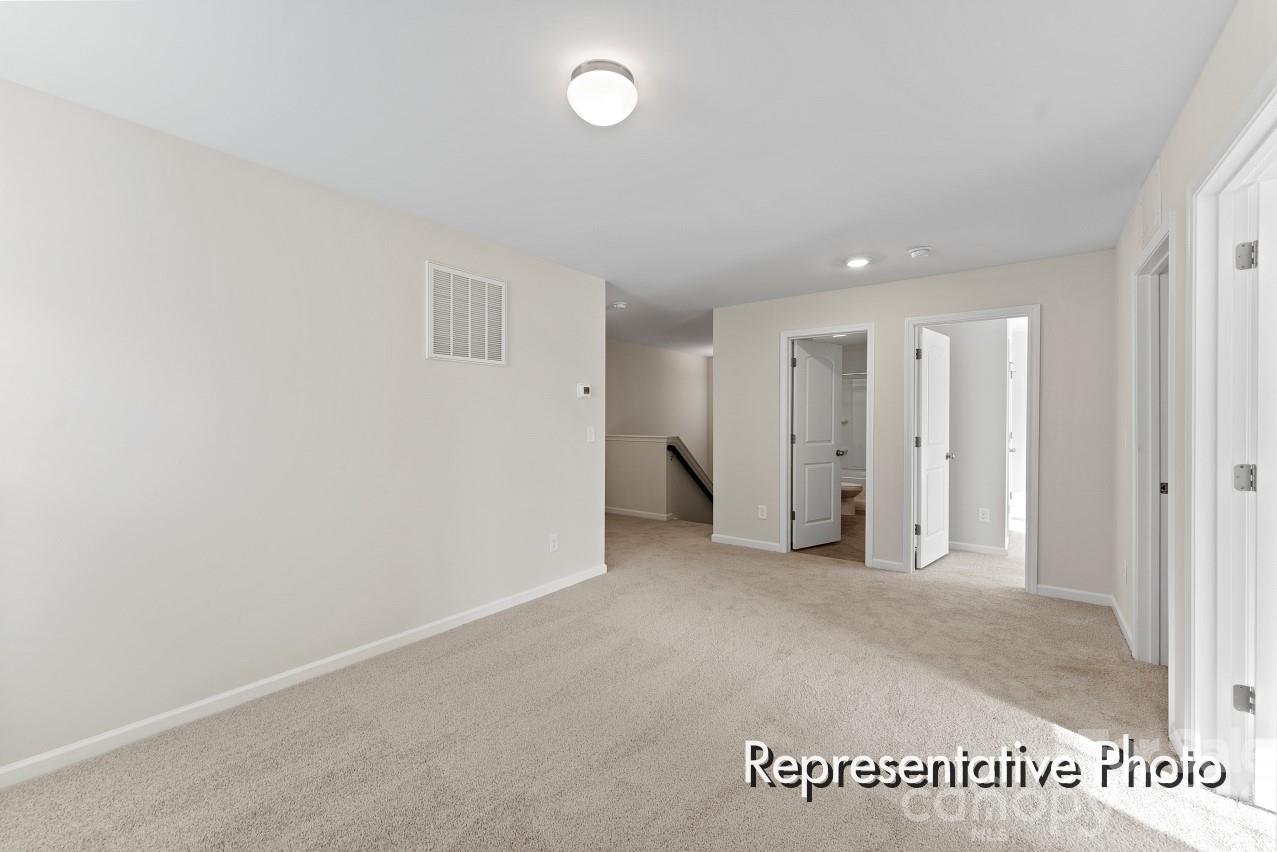 140 Deercroft Lane #168p — Red Cross