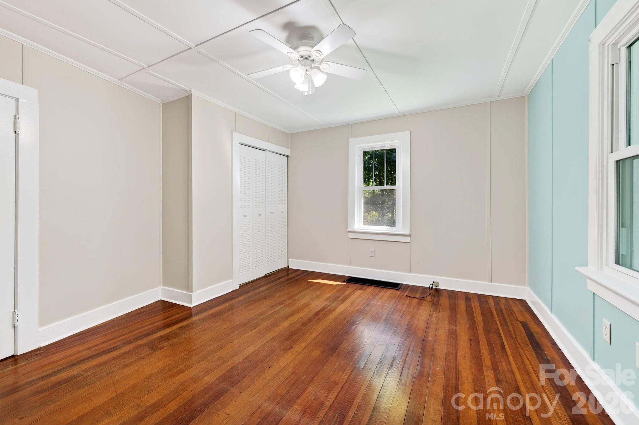 178 Shope Creek Road — Asheville