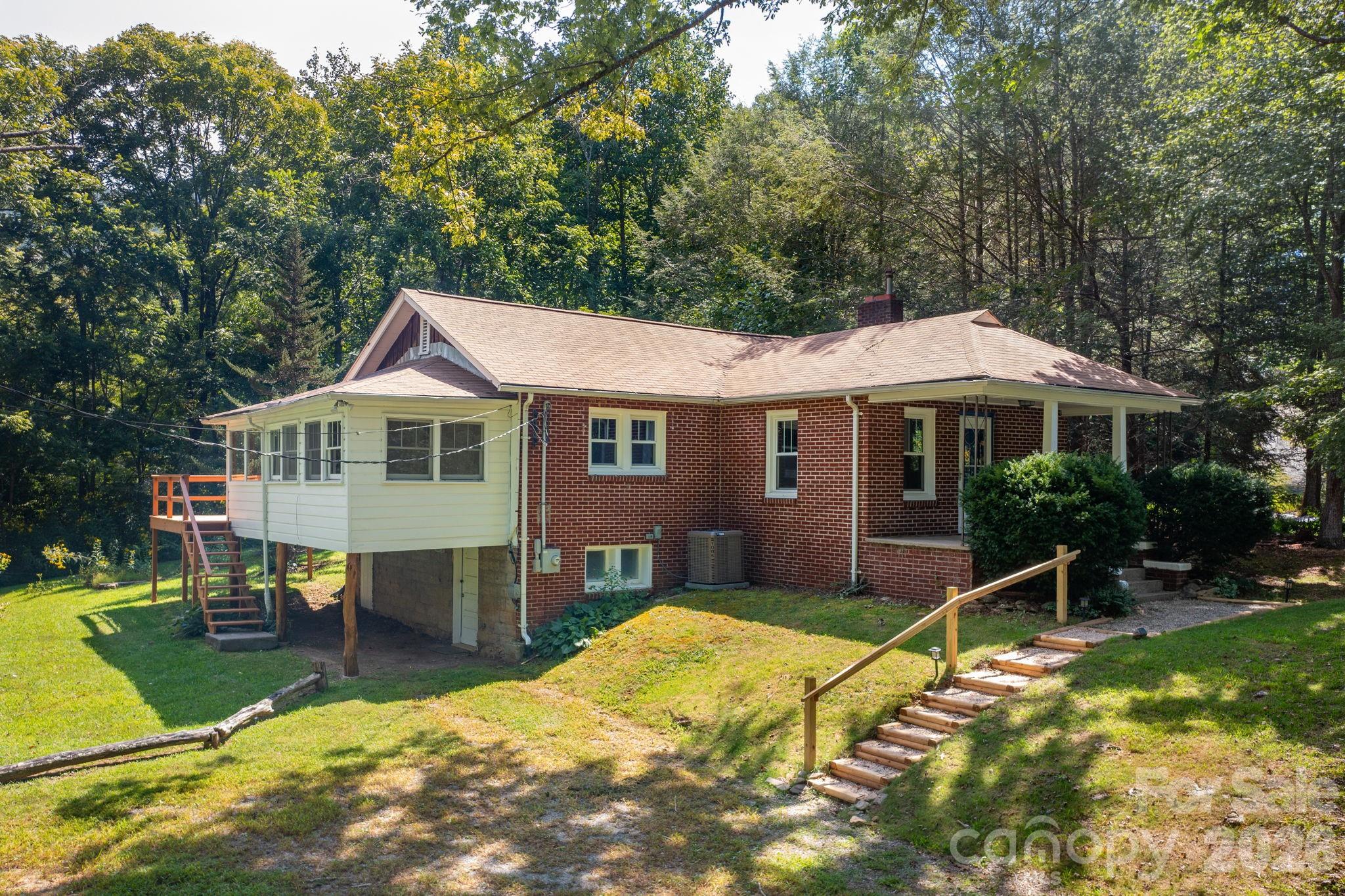 178 Shope Creek Road — Asheville