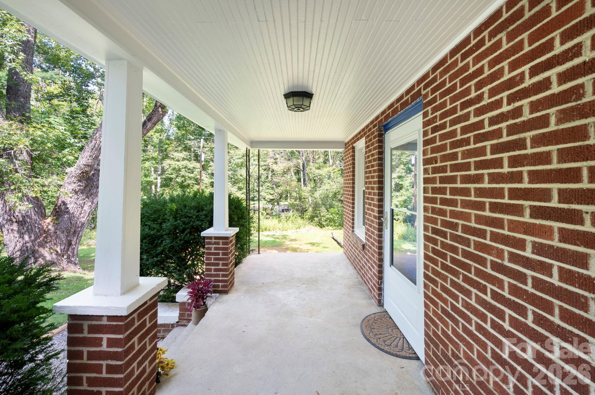 178 Shope Creek Road — Asheville