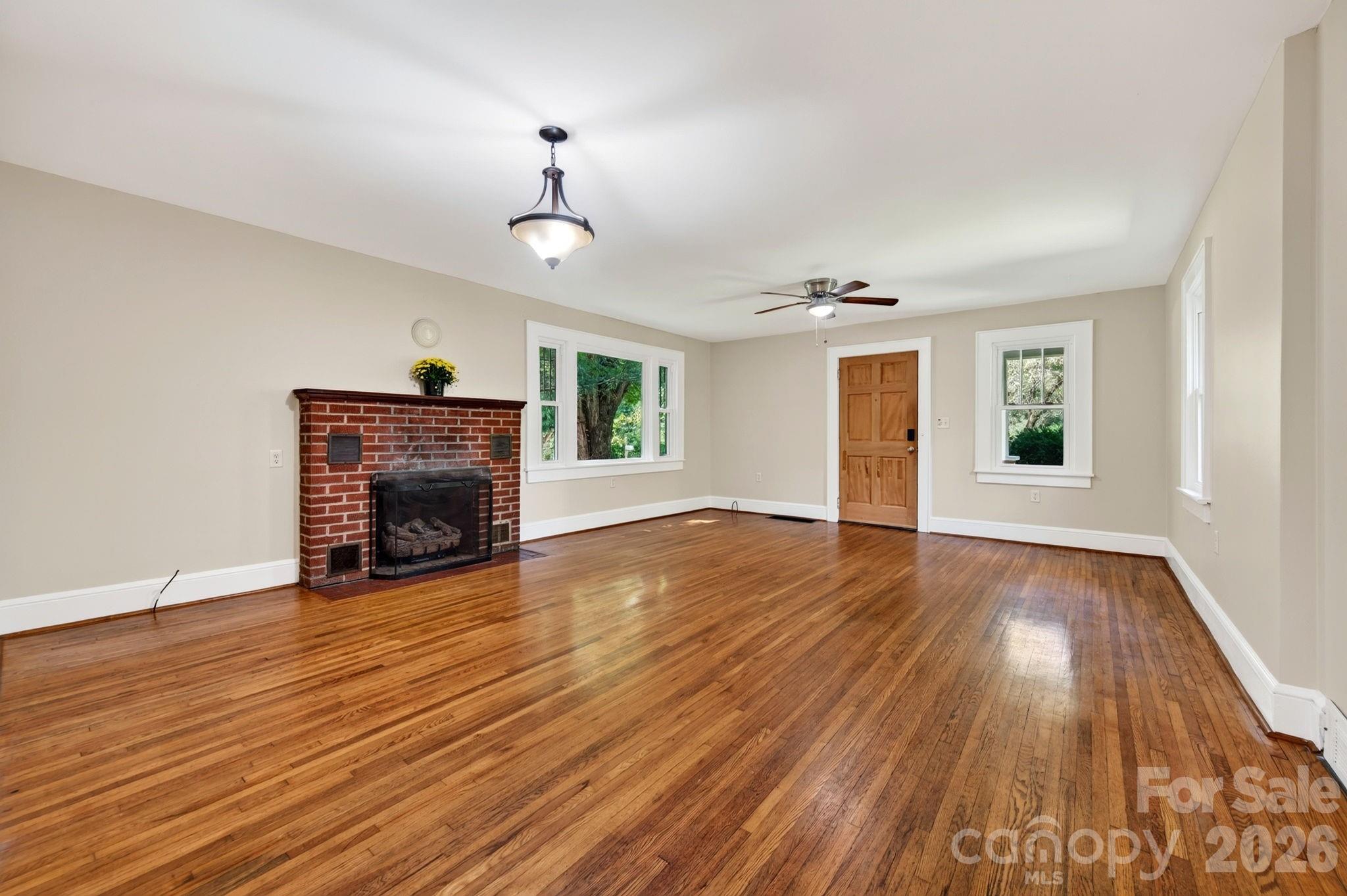 178 Shope Creek Road — Asheville