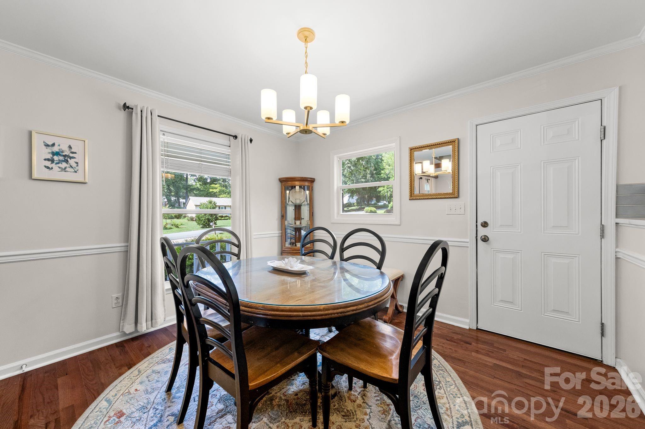 517 Forest Lane — Belmont