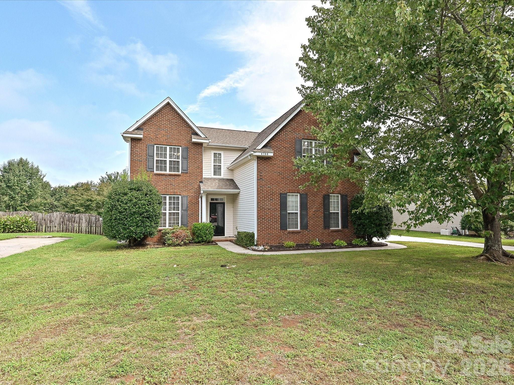 4708 Sandtyn Drive — Waxhaw