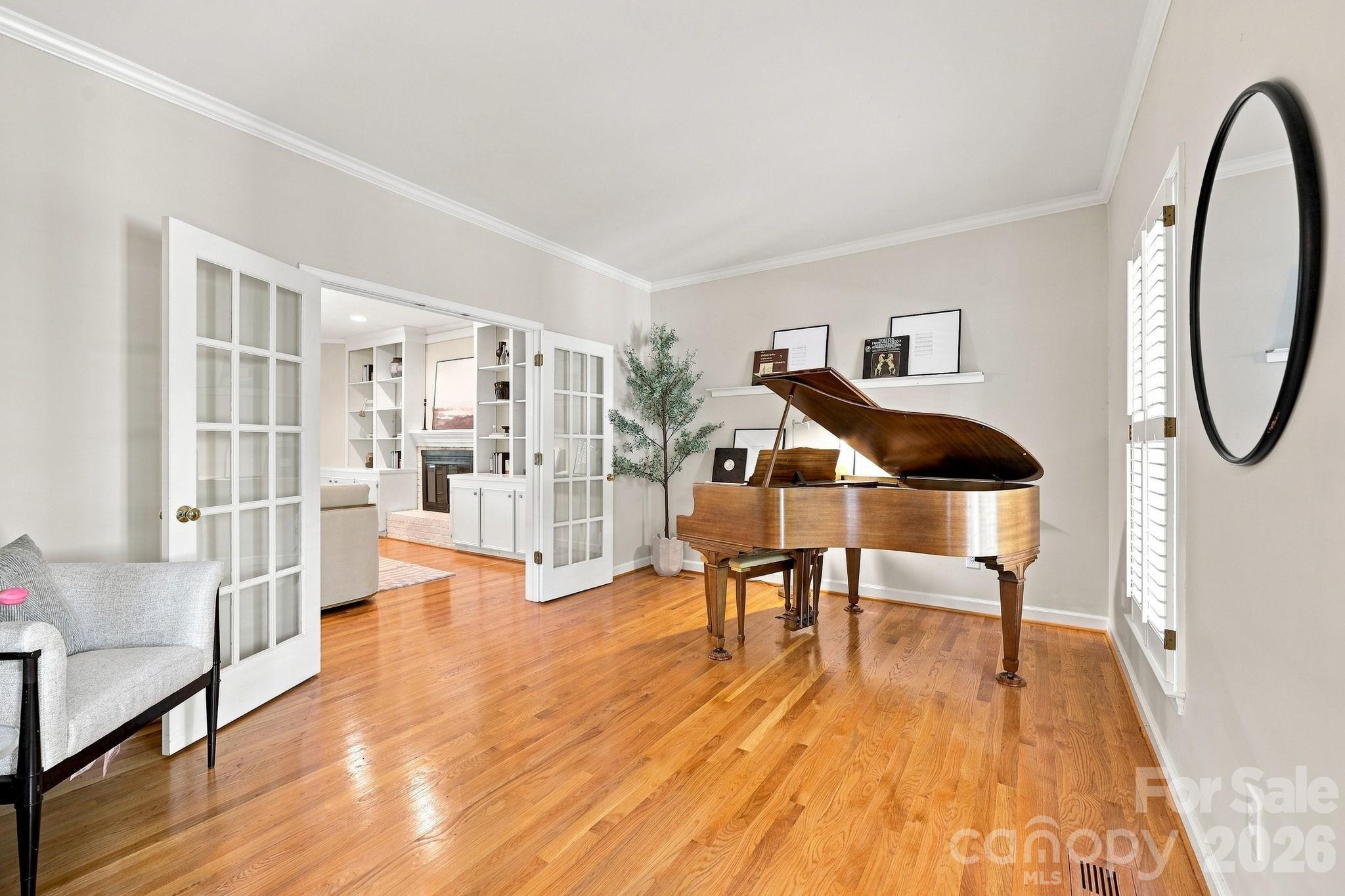 303 Bing Crosby Boulevard — Advance