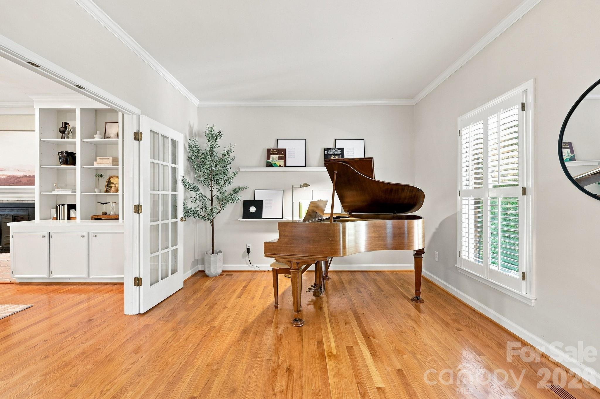 303 Bing Crosby Boulevard — Advance