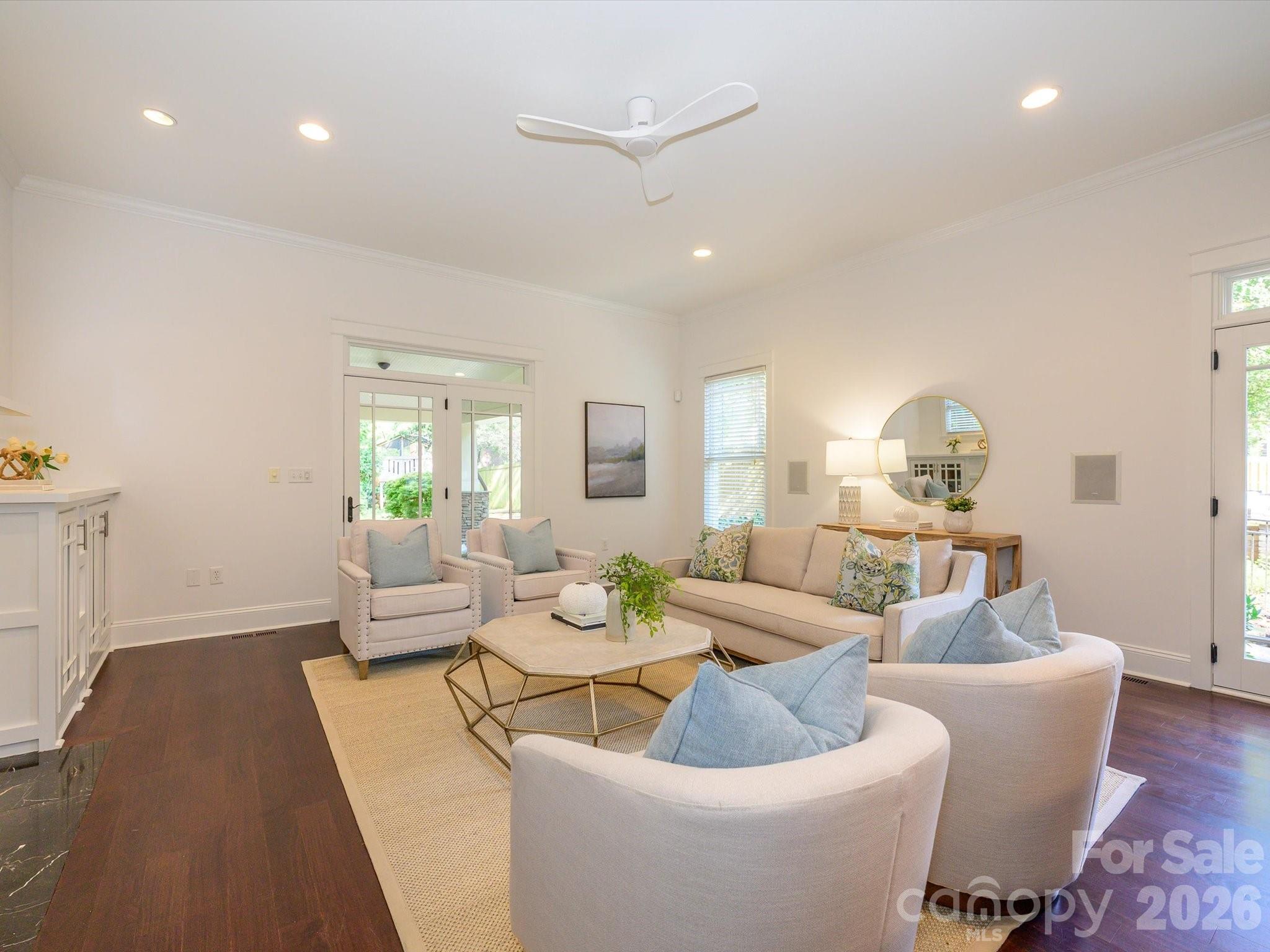 3016 Somerset Drive — Charlotte