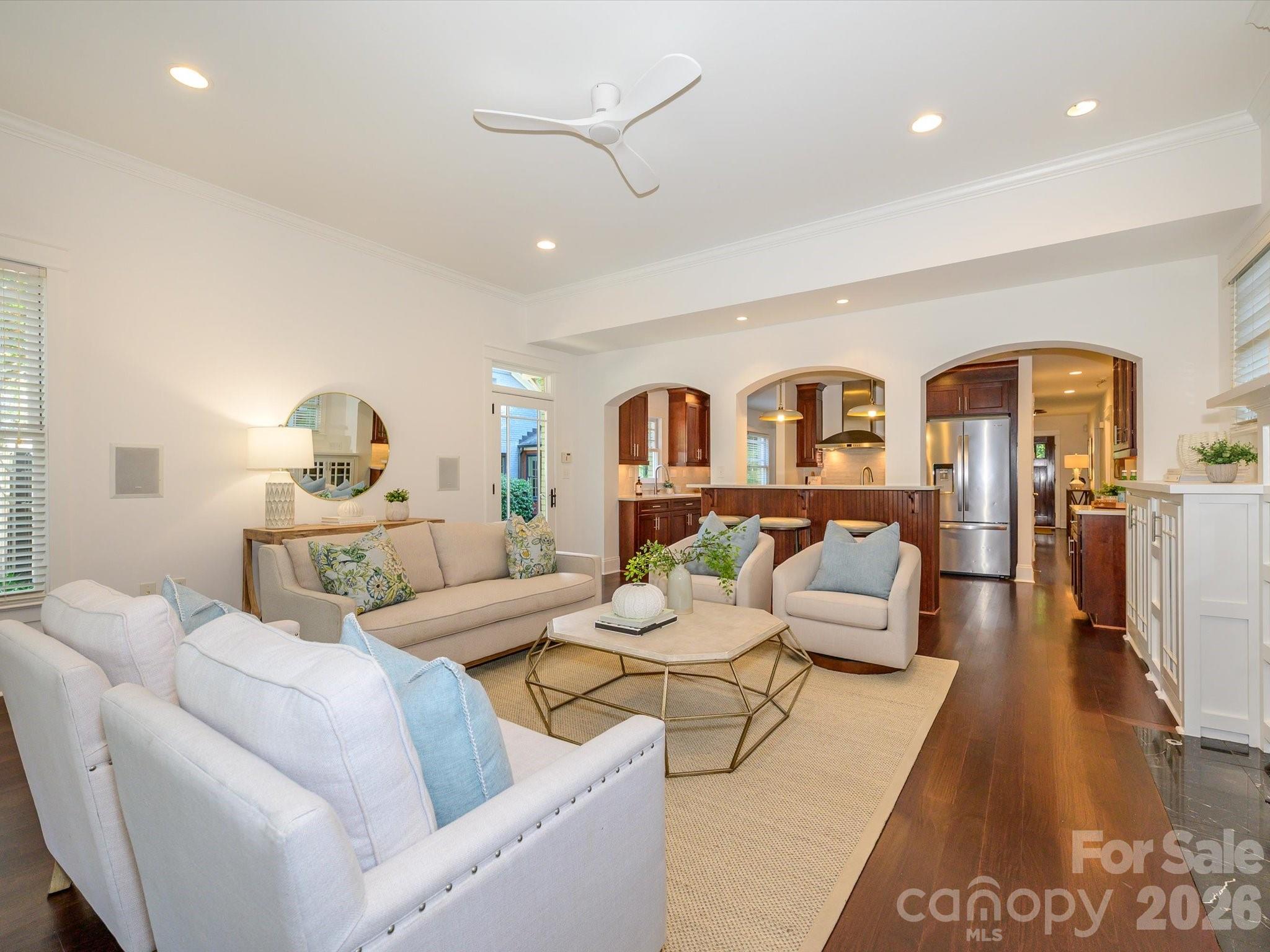 3016 Somerset Drive — Charlotte