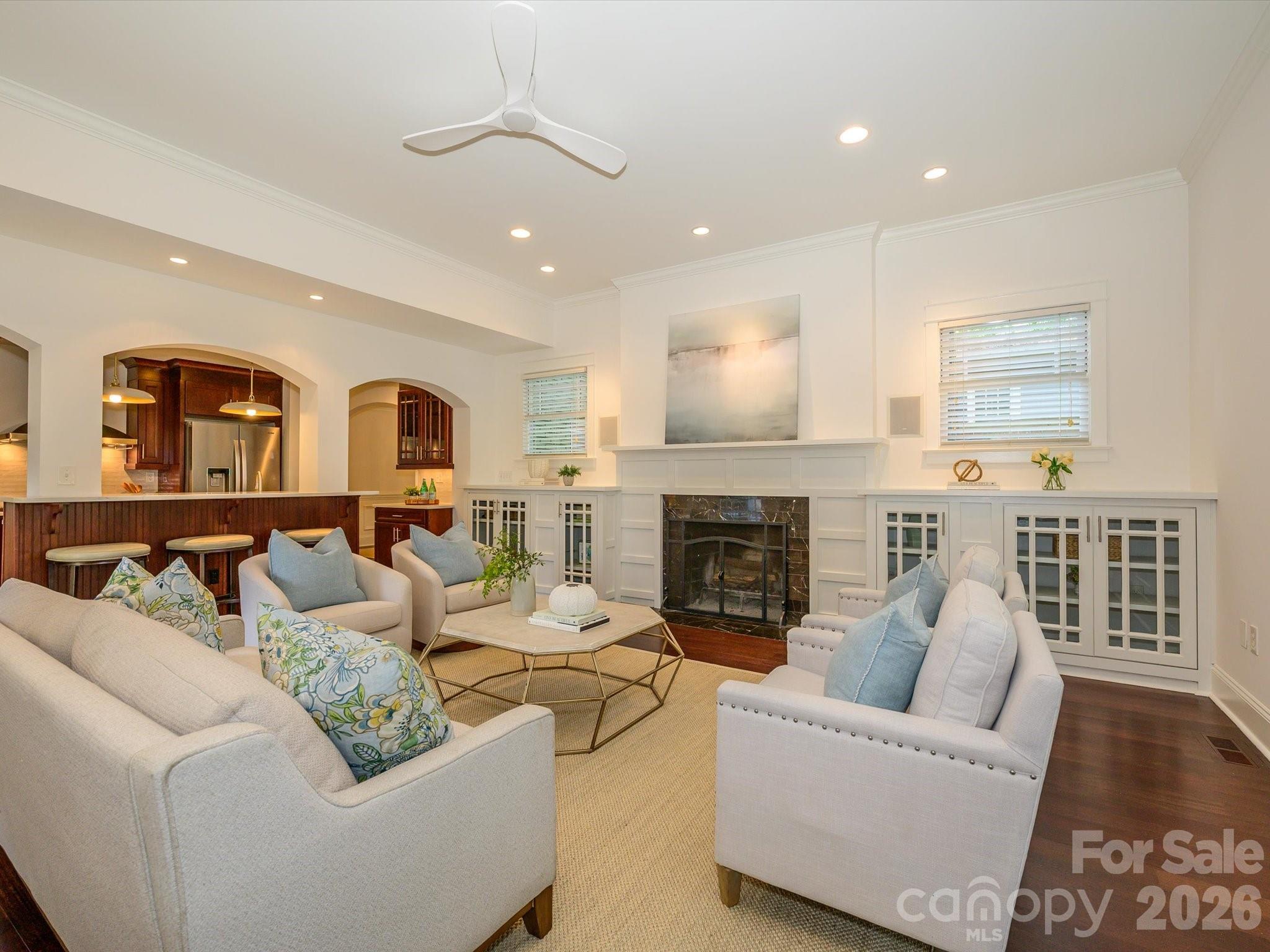 3016 Somerset Drive — Charlotte