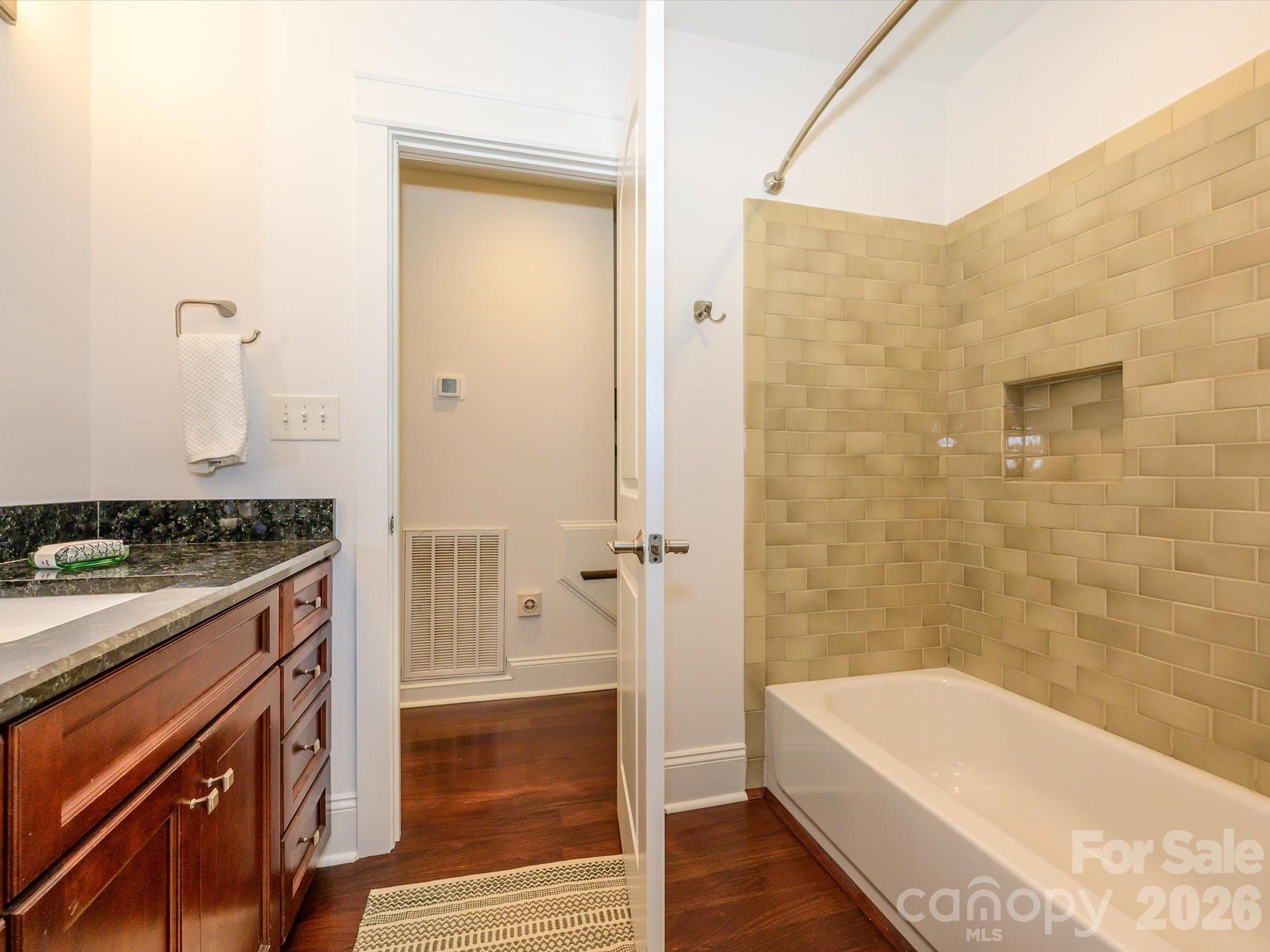 3016 Somerset Drive — Charlotte
