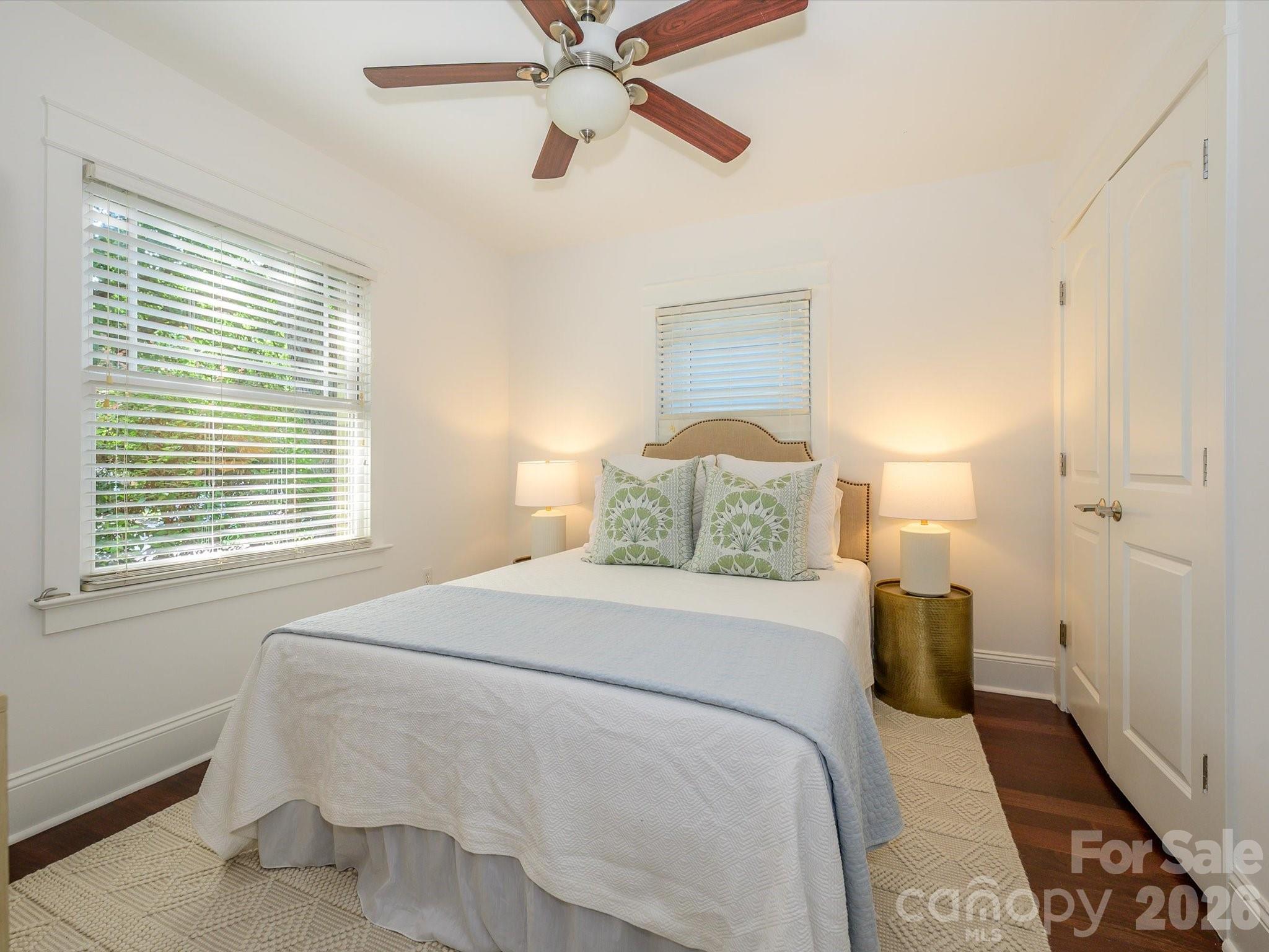 3016 Somerset Drive — Charlotte