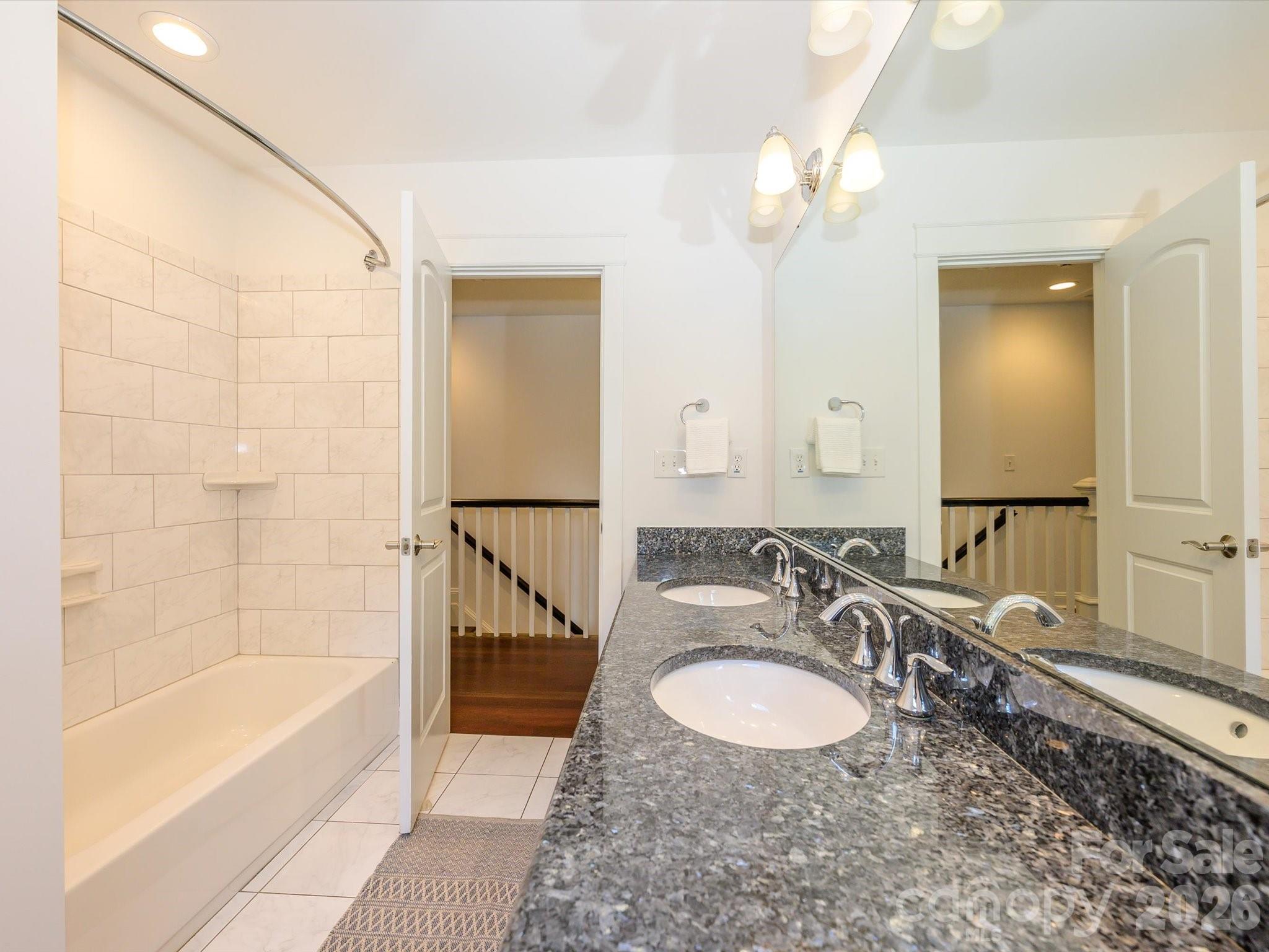 3016 Somerset Drive — Charlotte