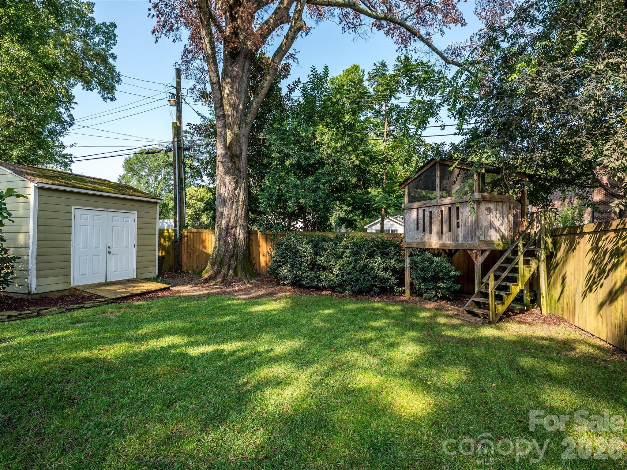 3016 Somerset Drive — Charlotte