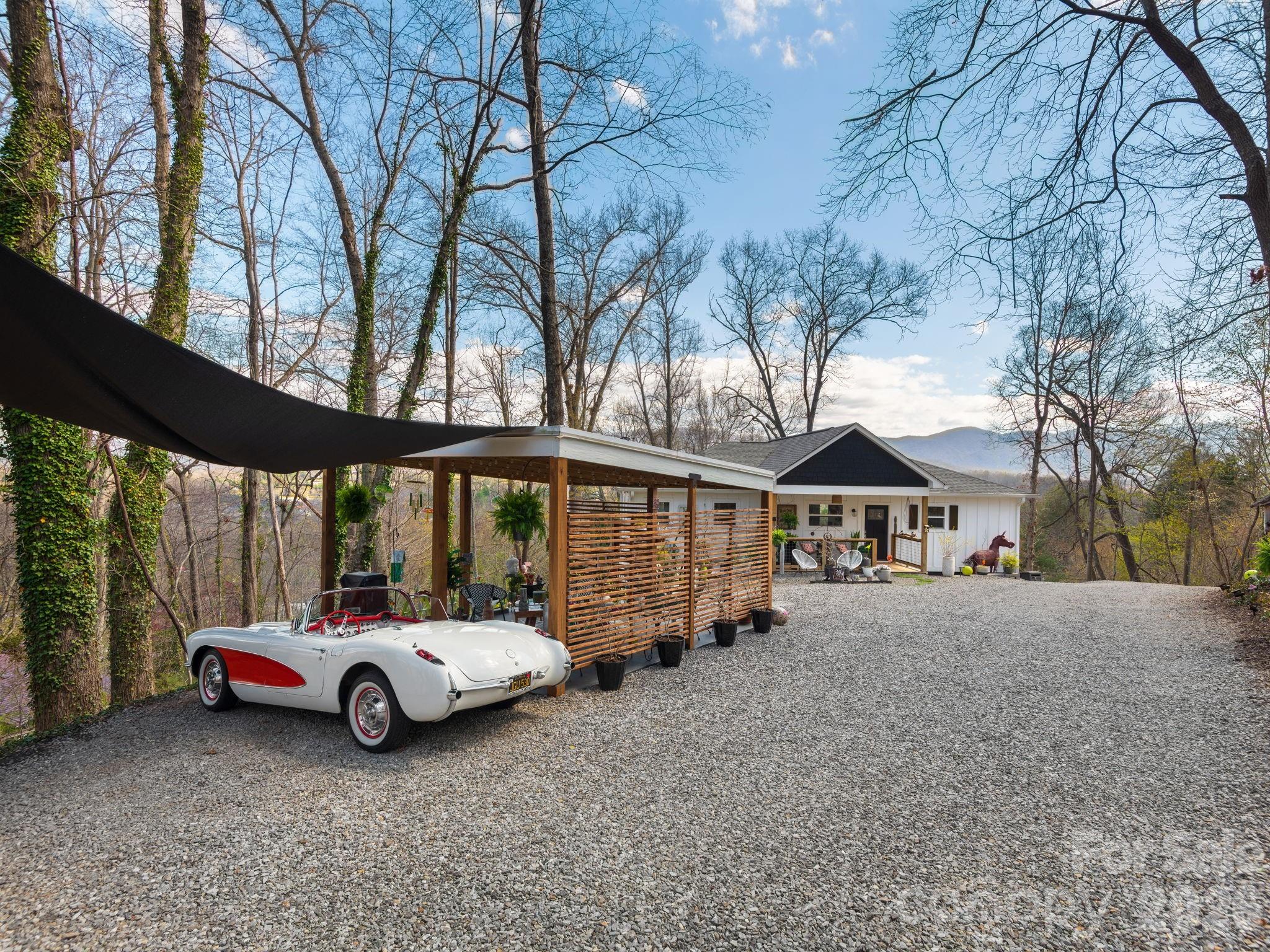 56 Kammerer Drive — Waynesville