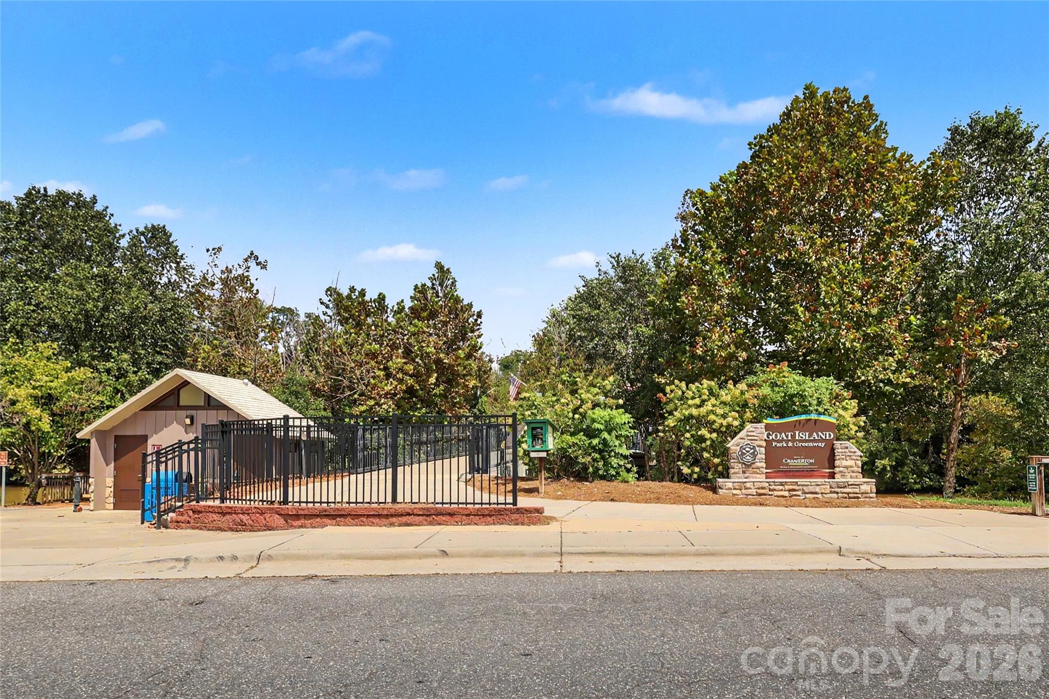 110 Hamrick Road — Gastonia
