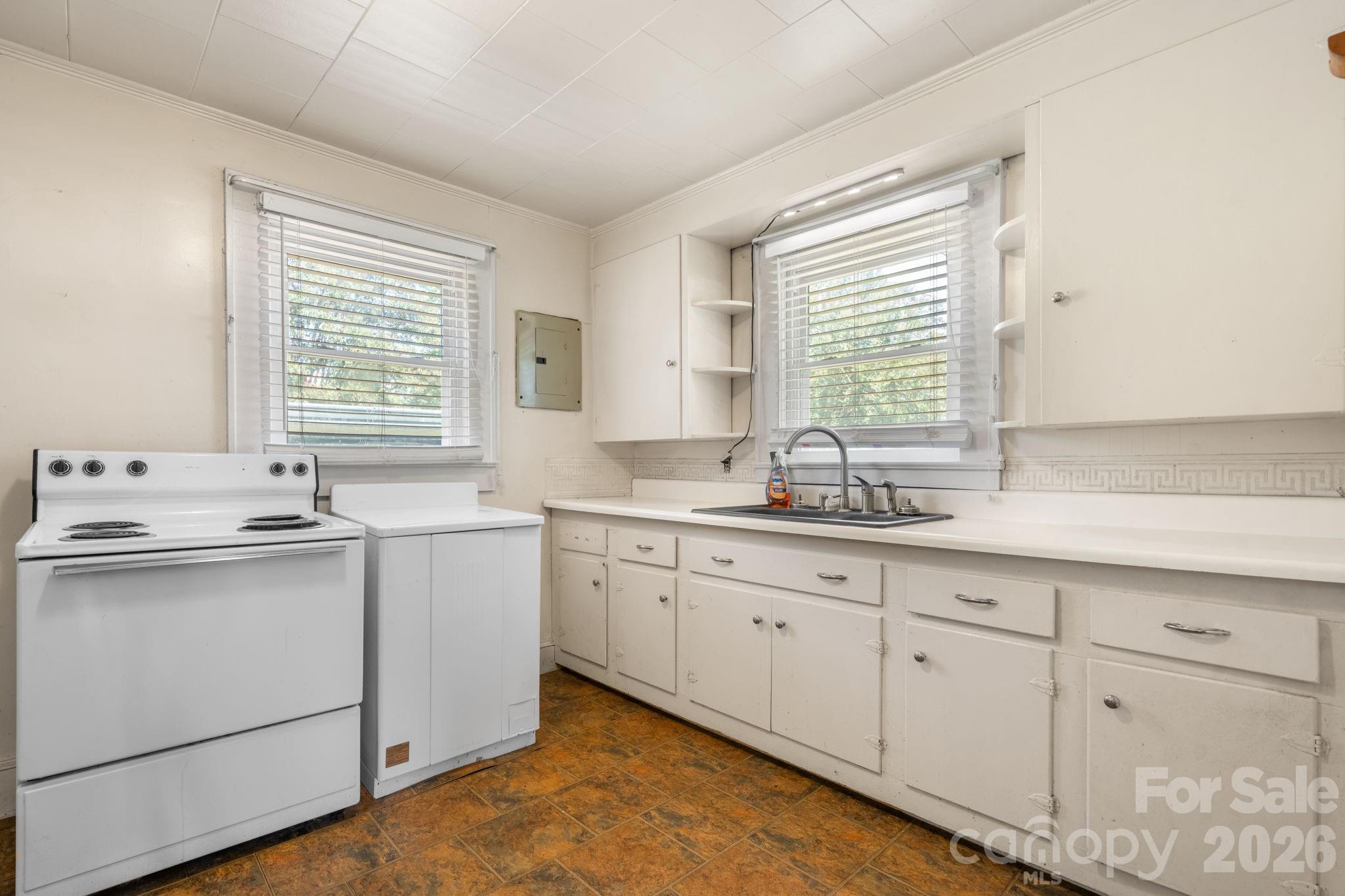 414B Old NC 18 Highway — Morganton