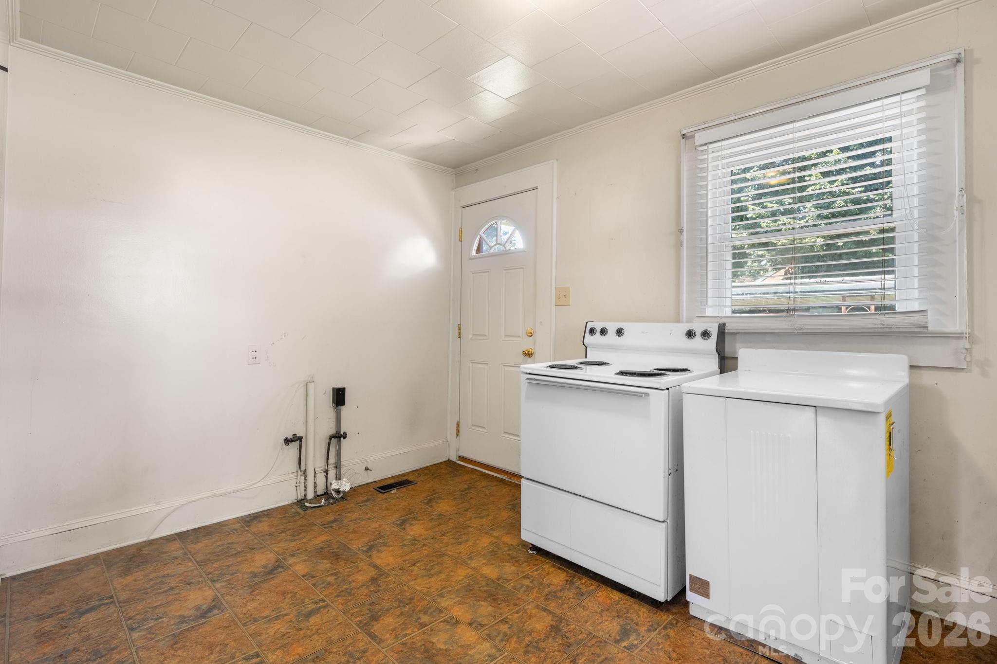 414B Old NC 18 Highway — Morganton