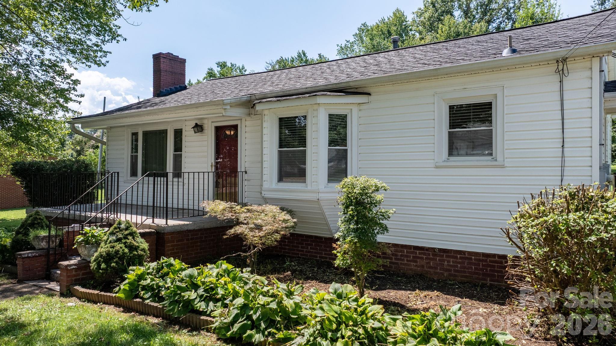414B Old NC 18 Highway — Morganton