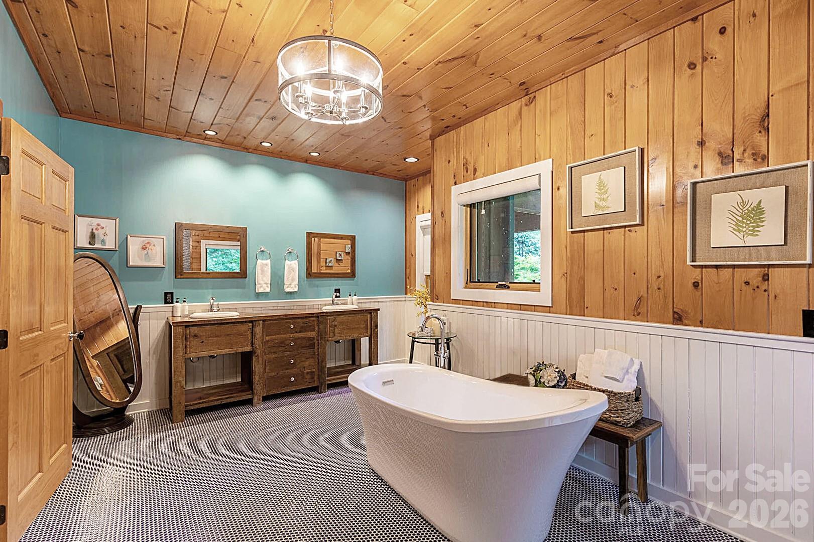597 Auborn Trivette Road — Sugar Grove