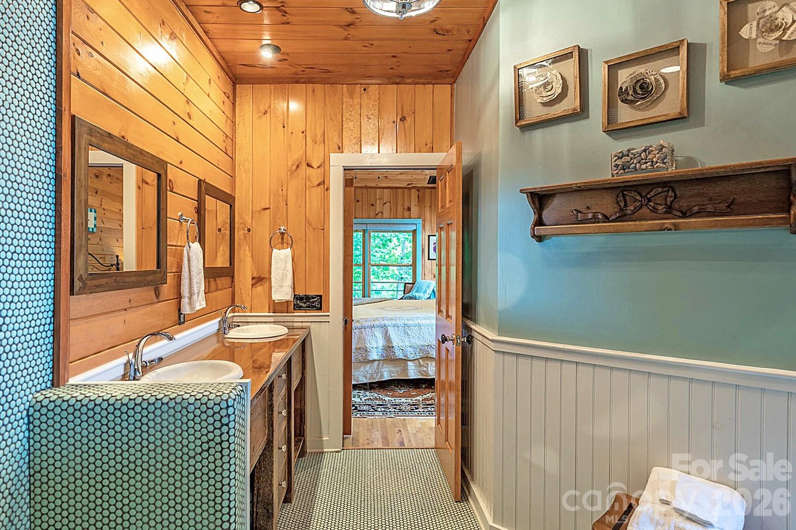 597 Auborn Trivette Road — Sugar Grove