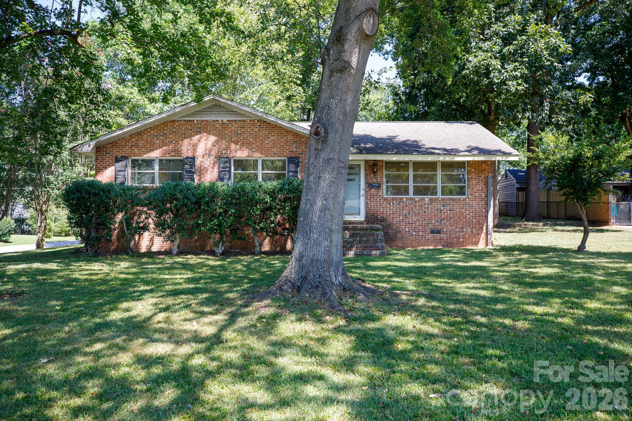 122 W Gregg Street — Fort Mill