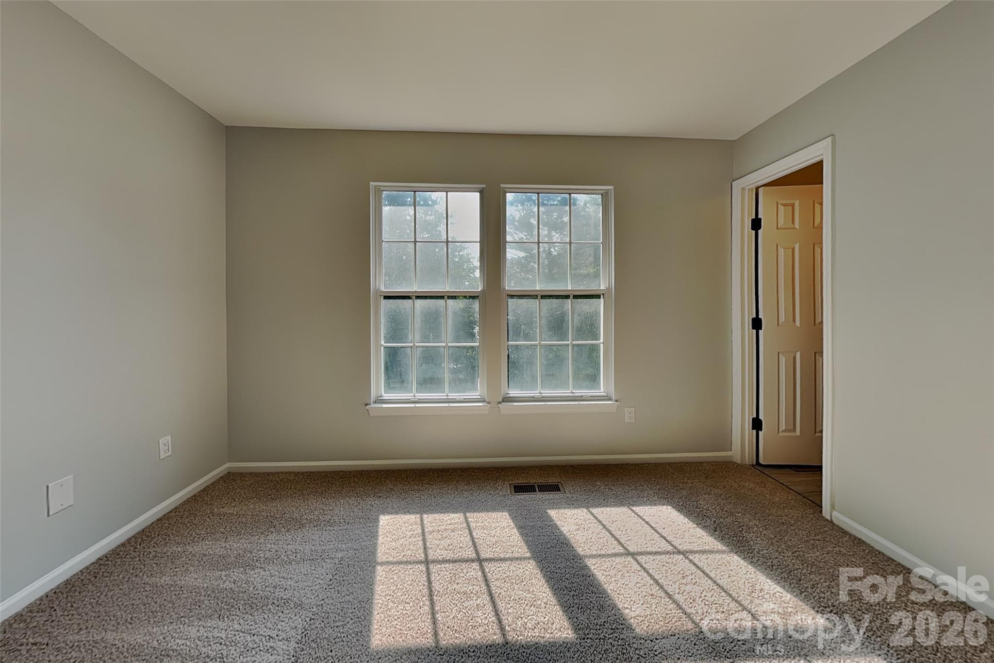 9428 White Cedar Court — Charlotte