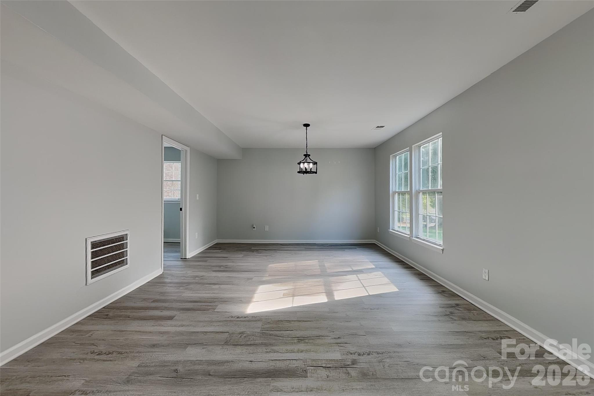 9428 White Cedar Court — Charlotte