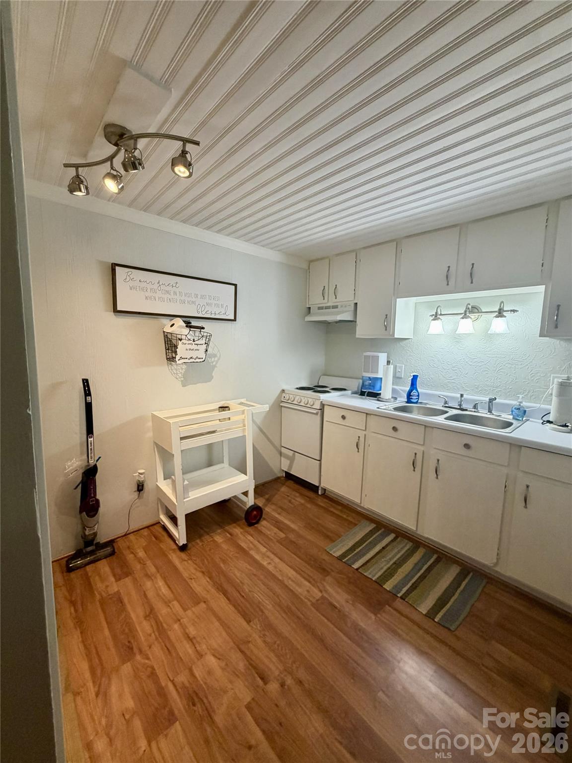188 Forest Lane — Blowing Rock