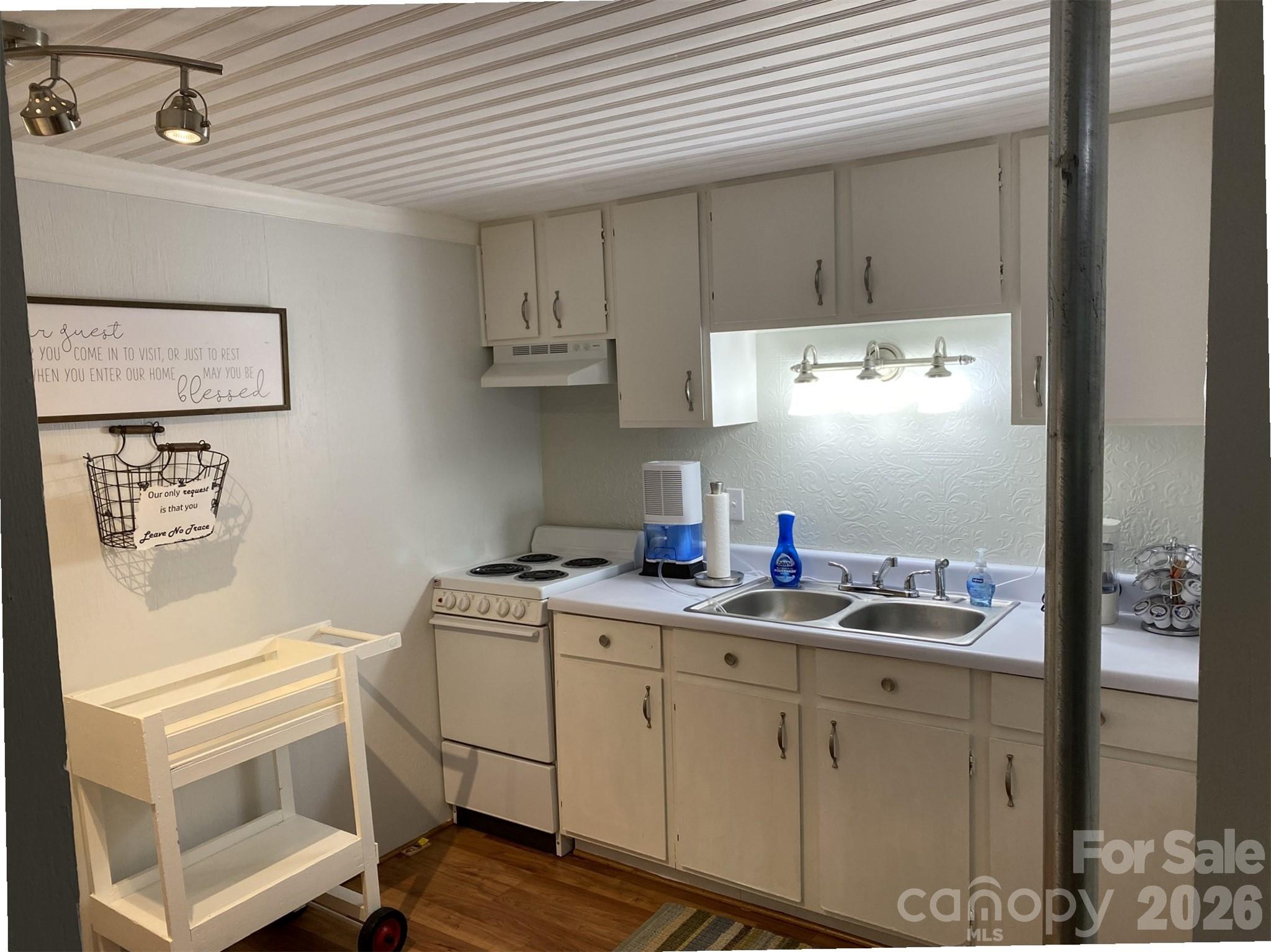 188 Forest Lane — Blowing Rock