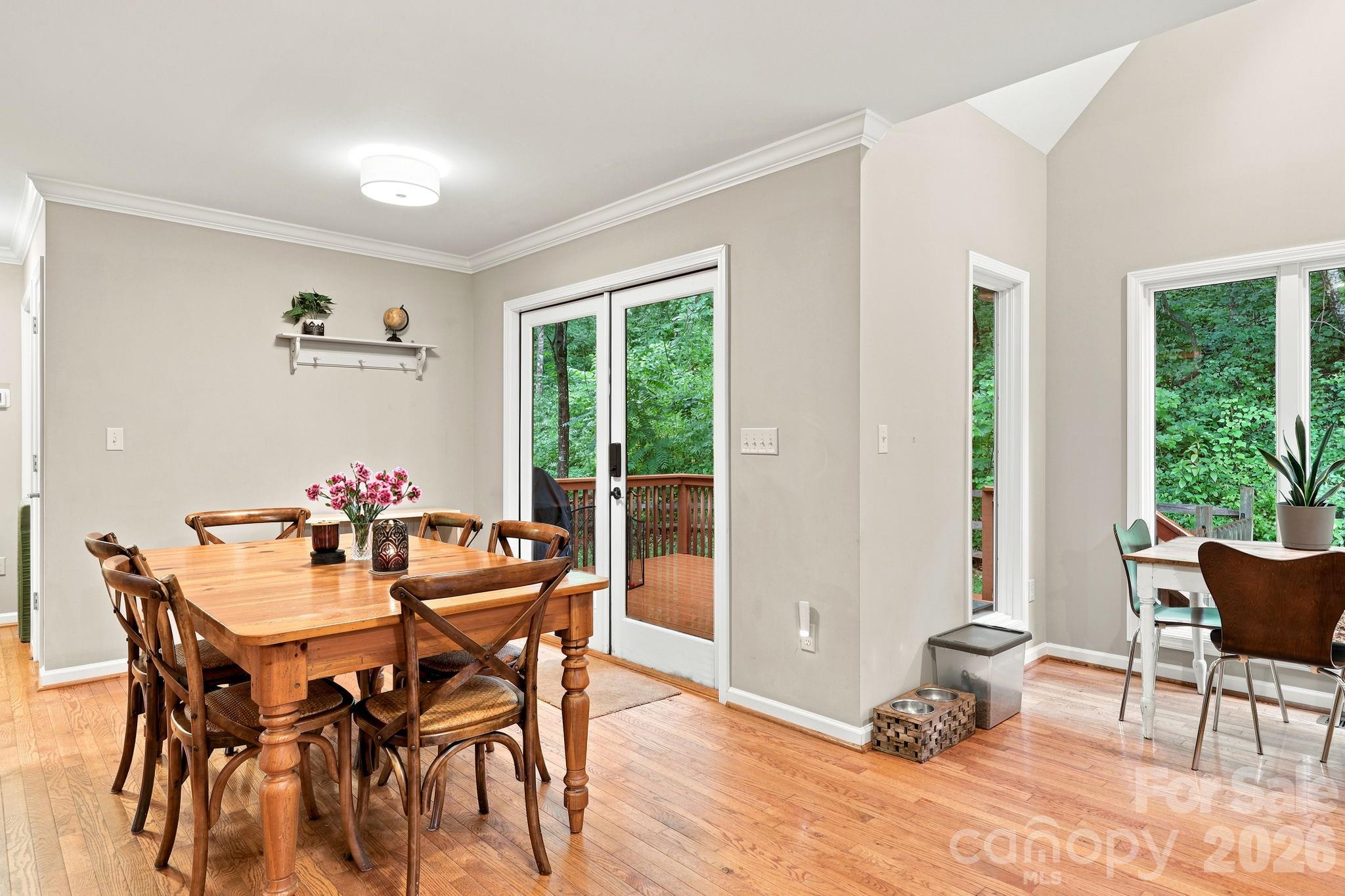 291 Merrills Chase Road — Asheville