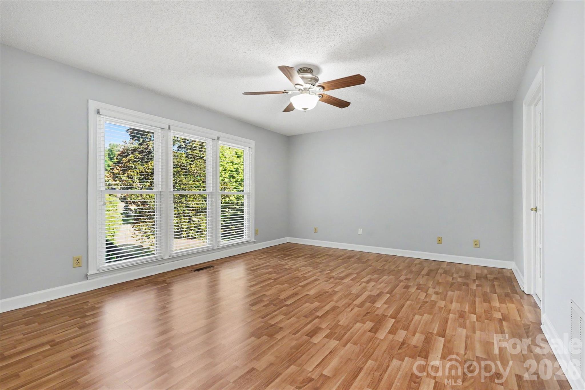 8710 Twin Trail Drive — Huntersville