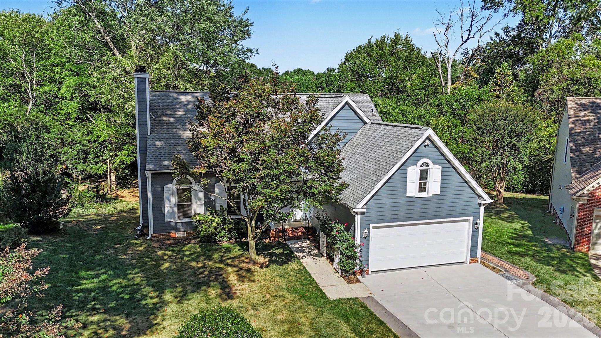 8710 Twin Trail Drive — Huntersville