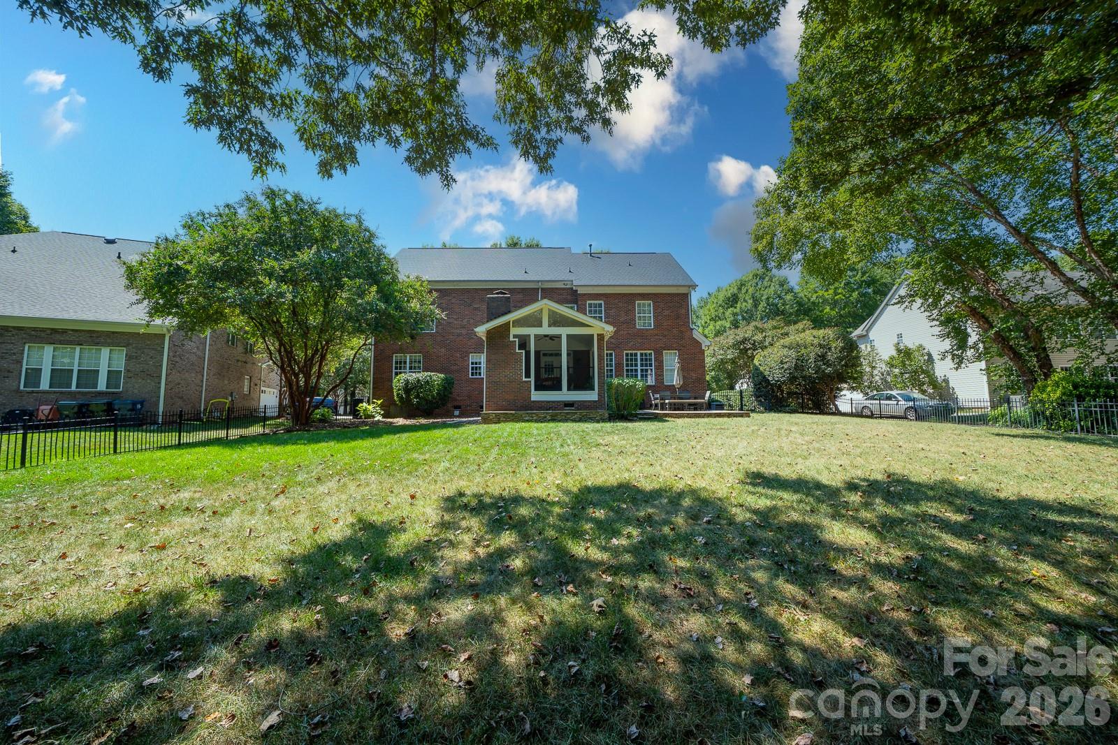 15812 Glen Miro Drive — Huntersville