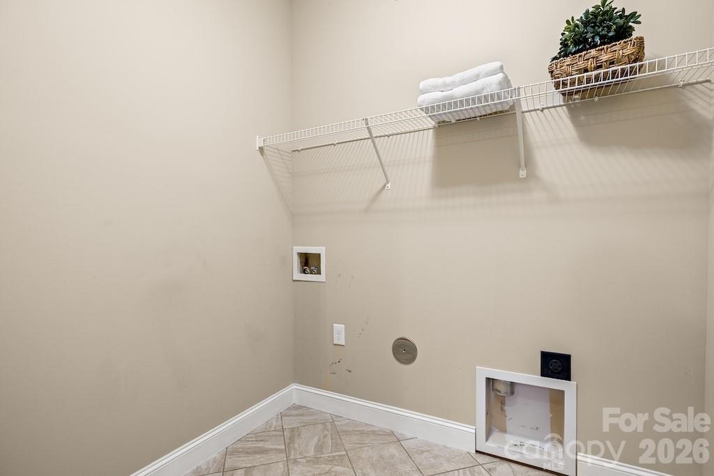 8379 Glacier Drive — Denver