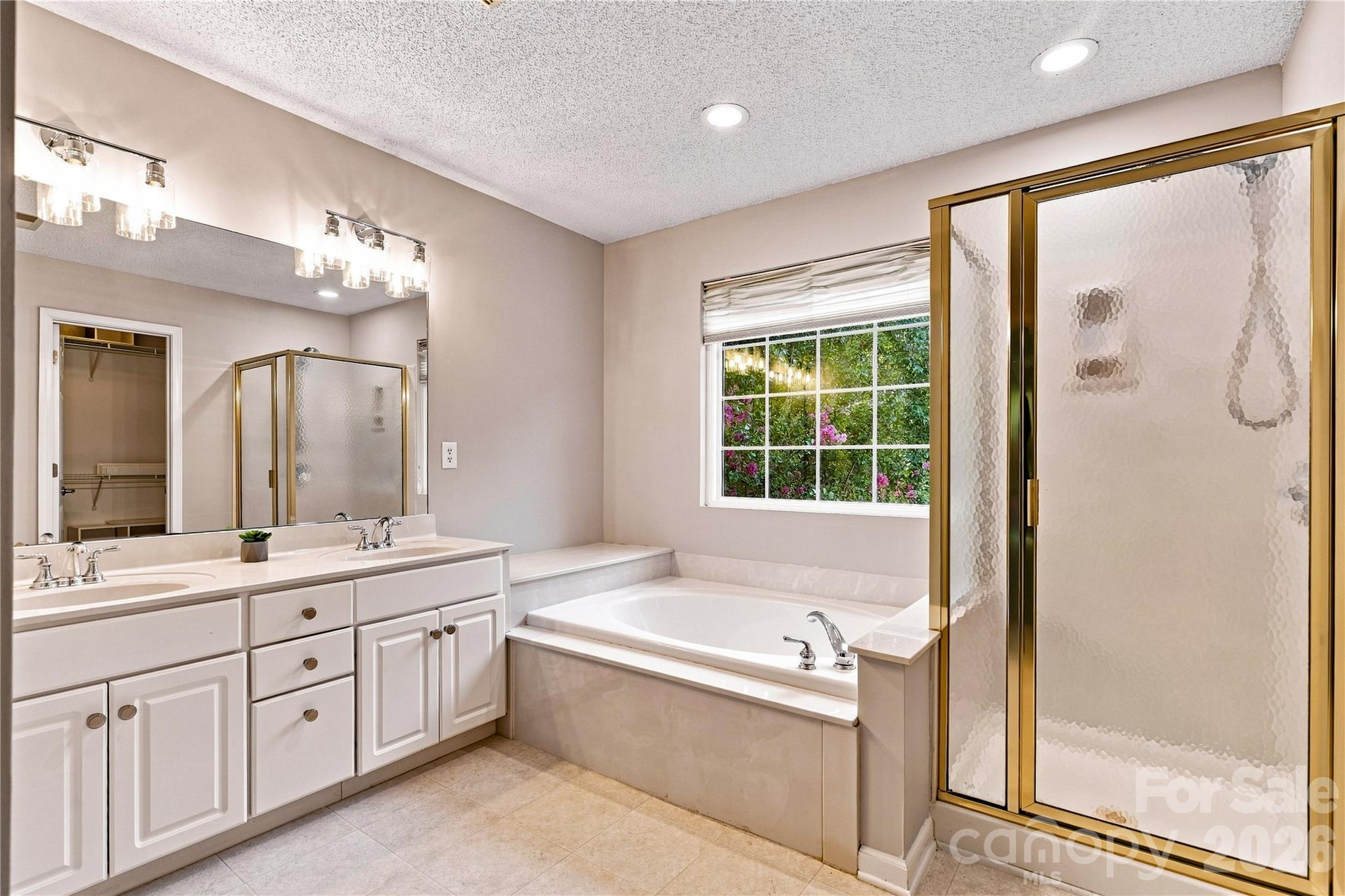 5477 Cambridge Bay Drive — Charlotte