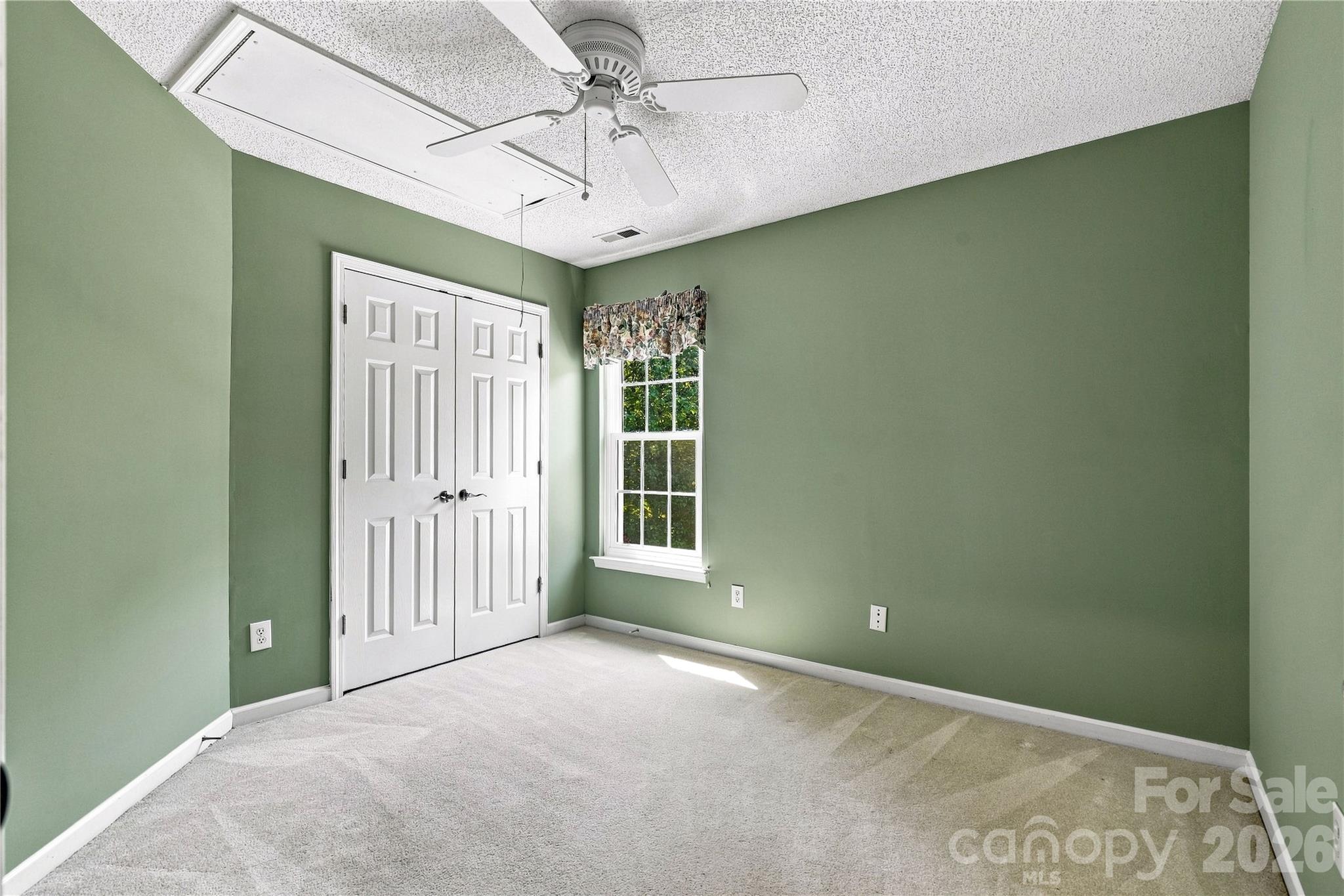 5477 Cambridge Bay Drive — Charlotte