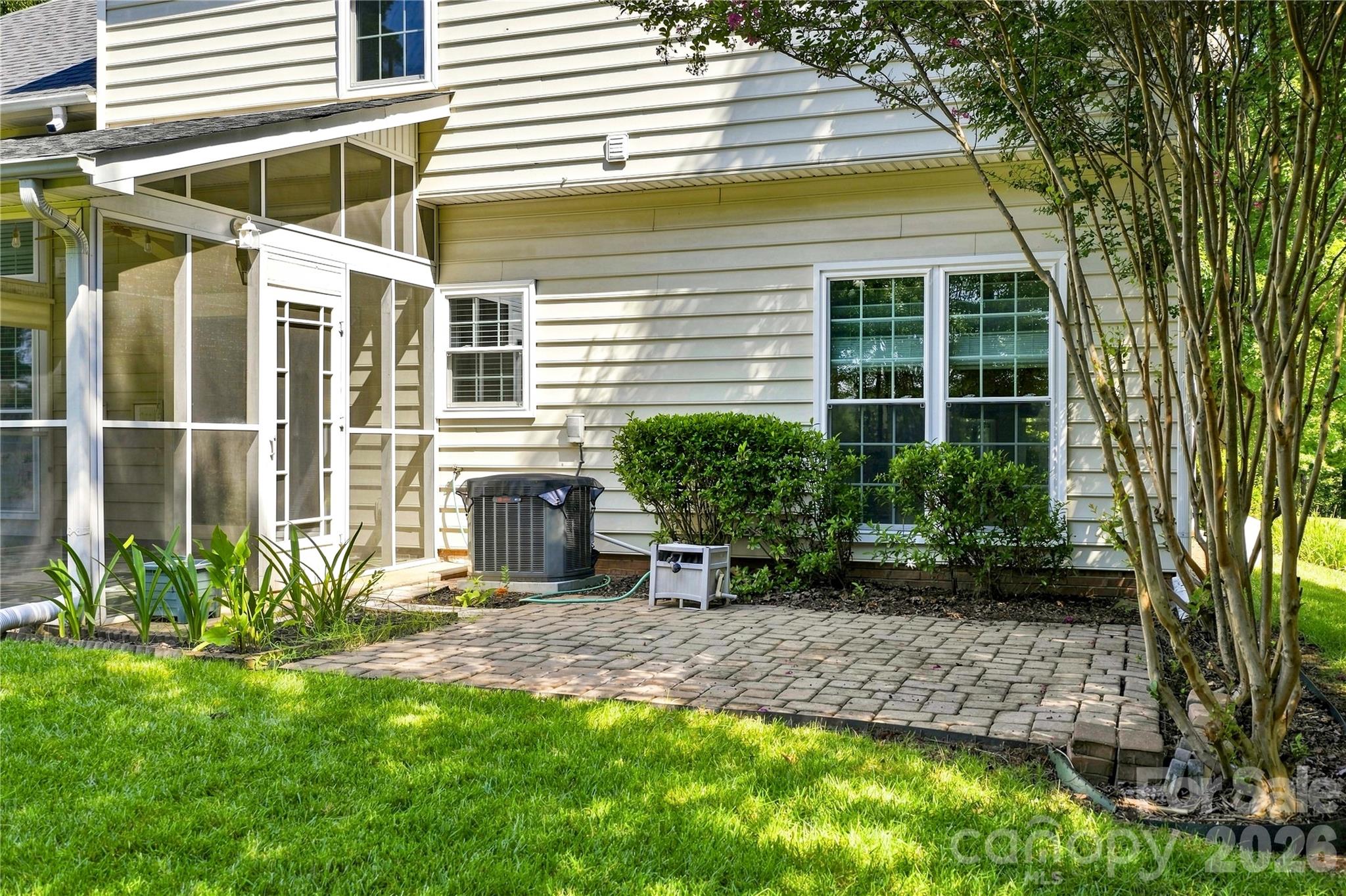 5477 Cambridge Bay Drive — Charlotte