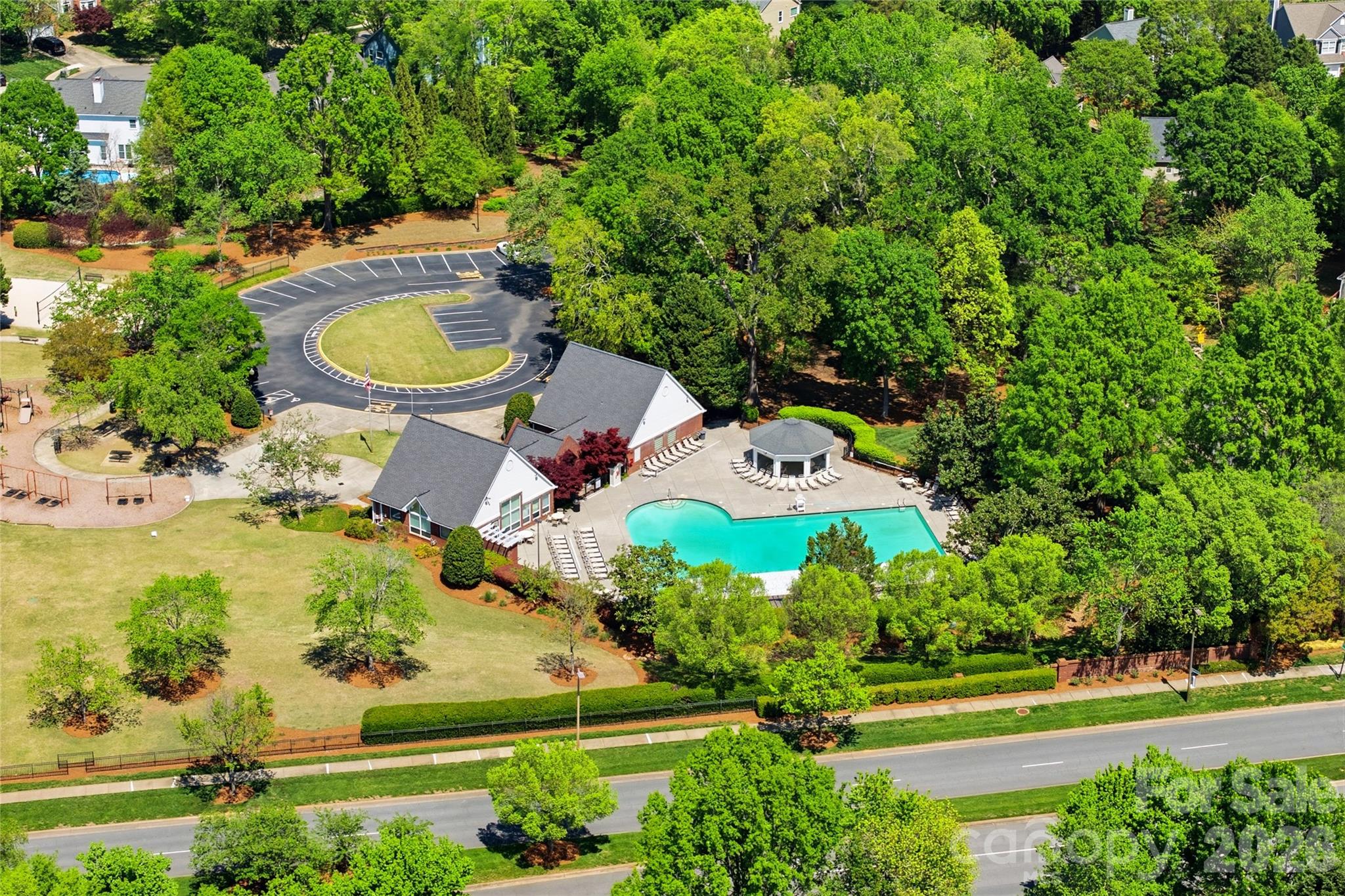 5477 Cambridge Bay Drive — Charlotte