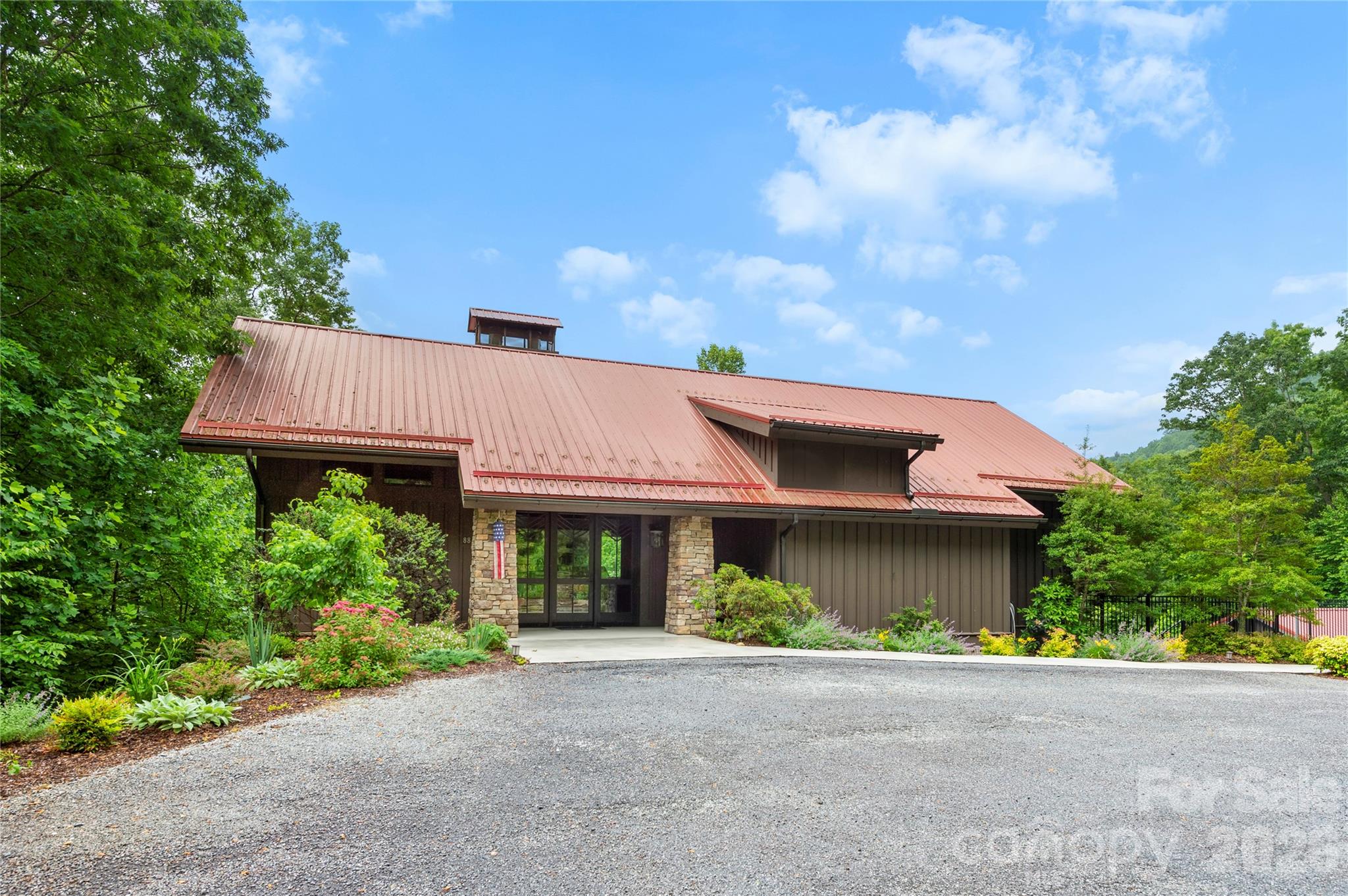 68 Huckleberry Ridge Lane — Zirconia