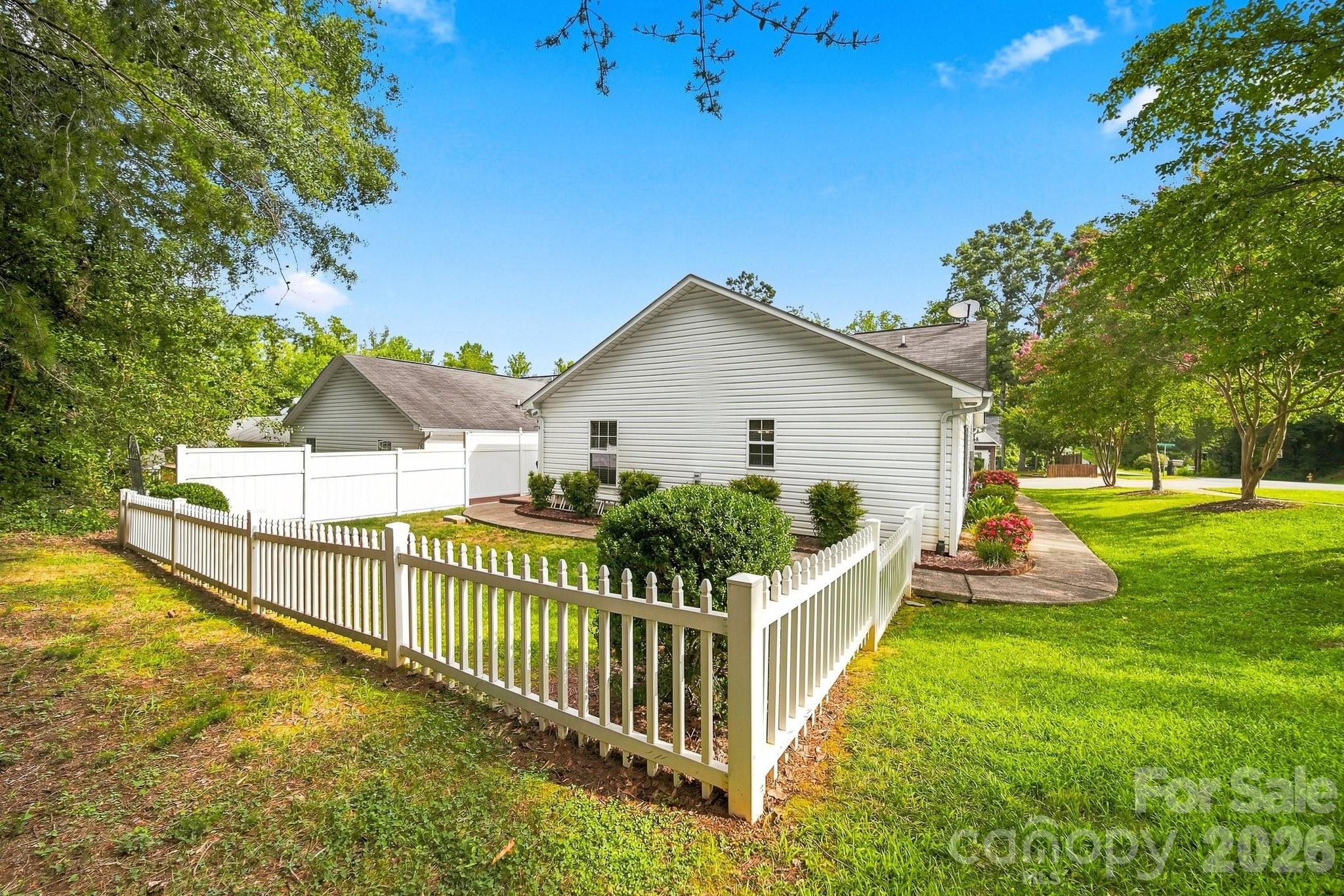 803 Whetstone Place SW — Conover