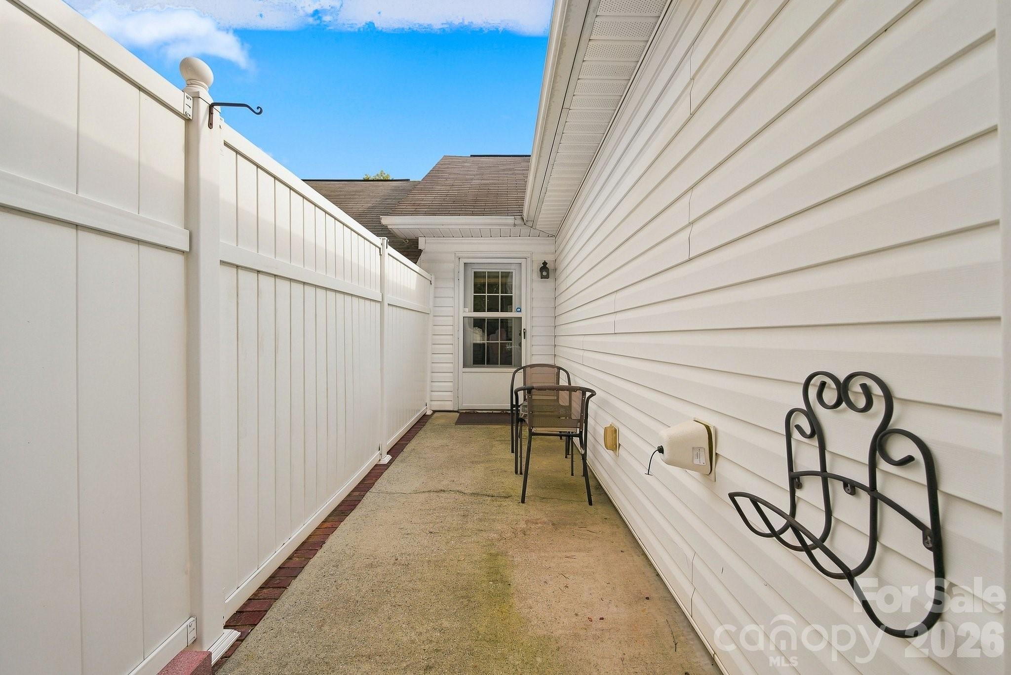 803 Whetstone Place SW — Conover