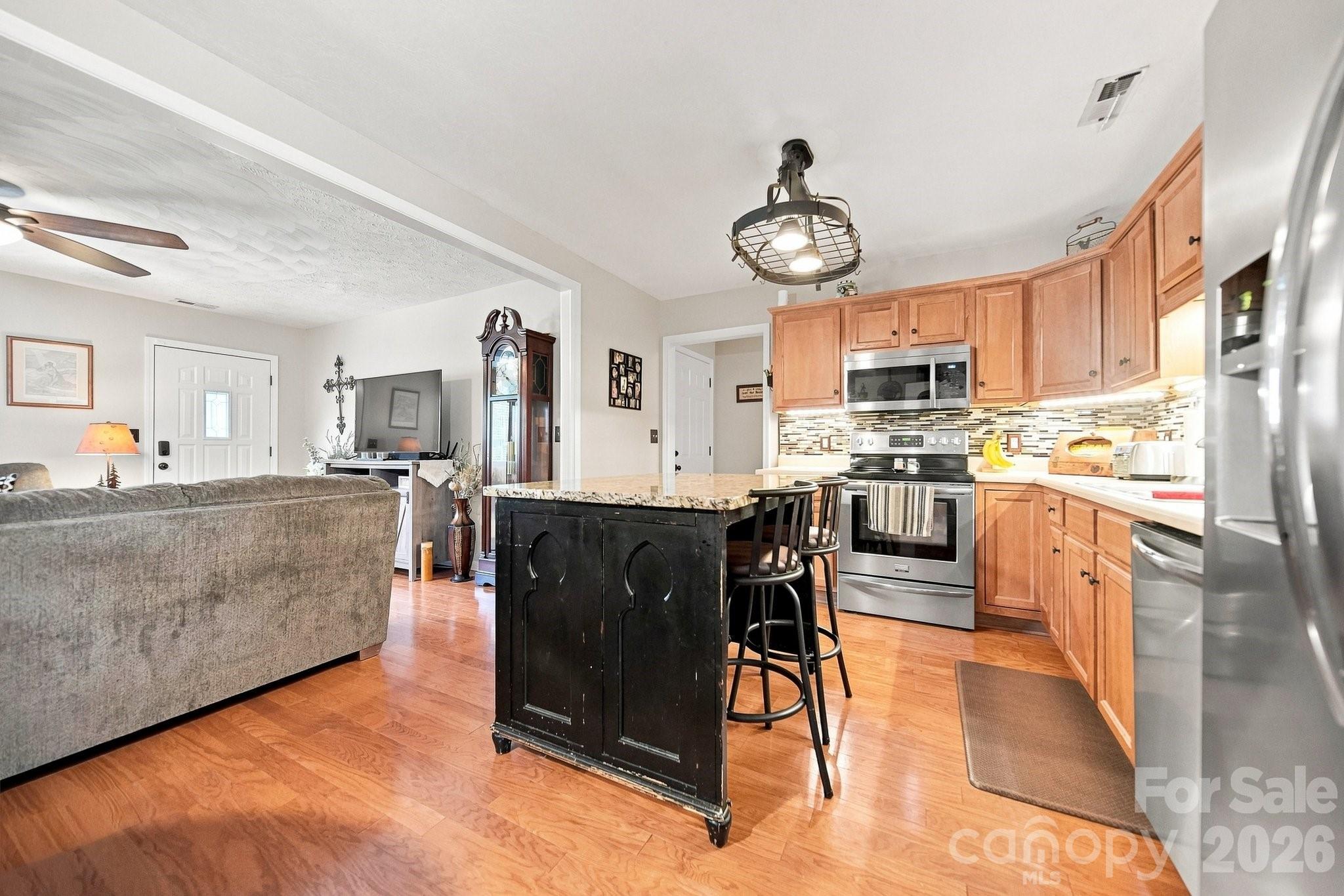 803 Whetstone Place SW — Conover