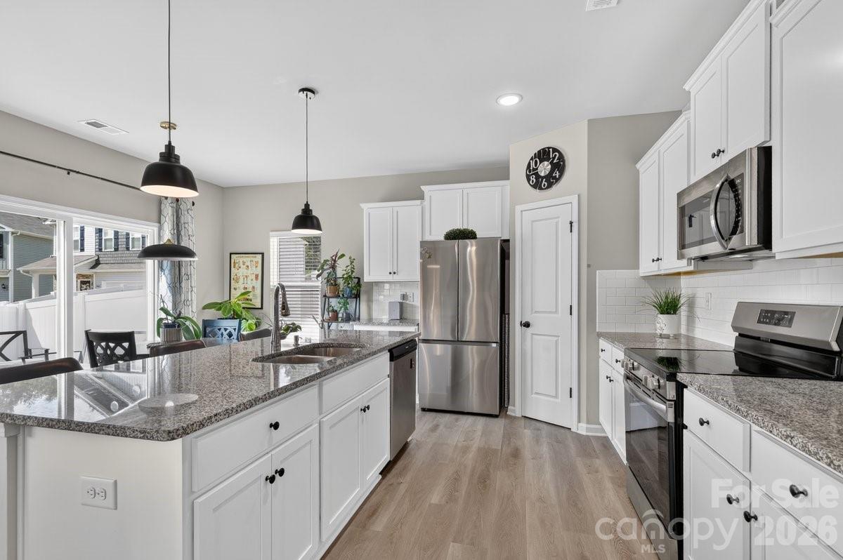 5224 Belstone Lane — Charlotte