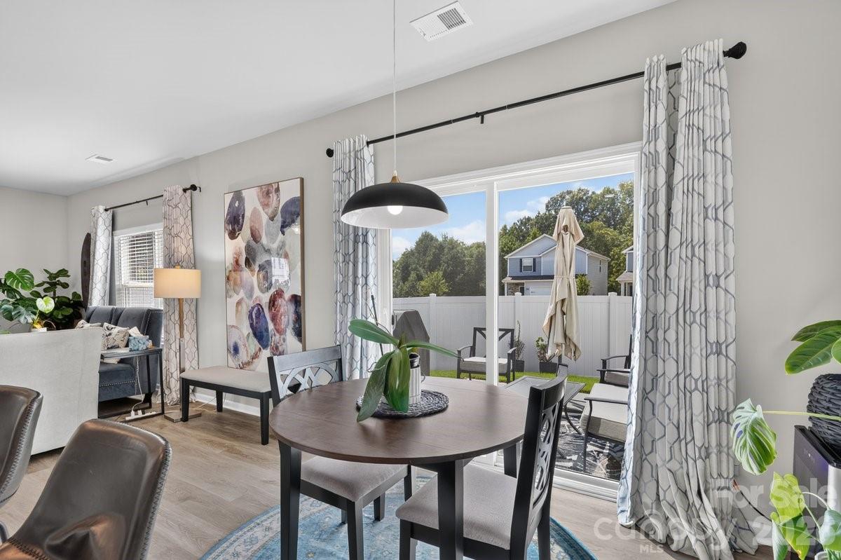 5224 Belstone Lane — Charlotte