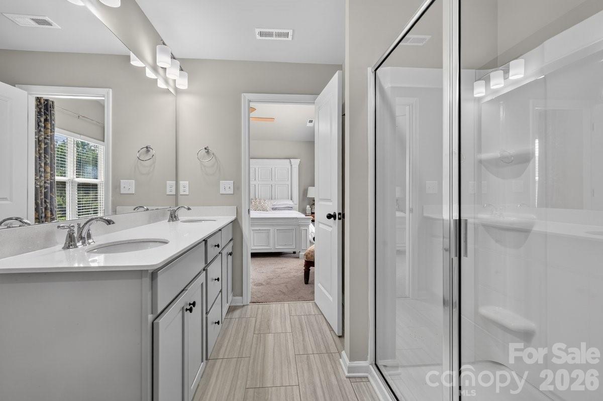 5224 Belstone Lane — Charlotte