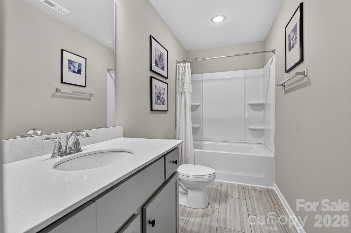 5224 Belstone Lane — Charlotte